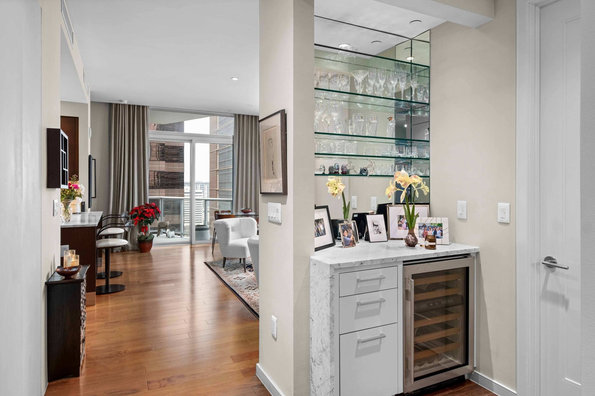 200 Congress Ave #15C