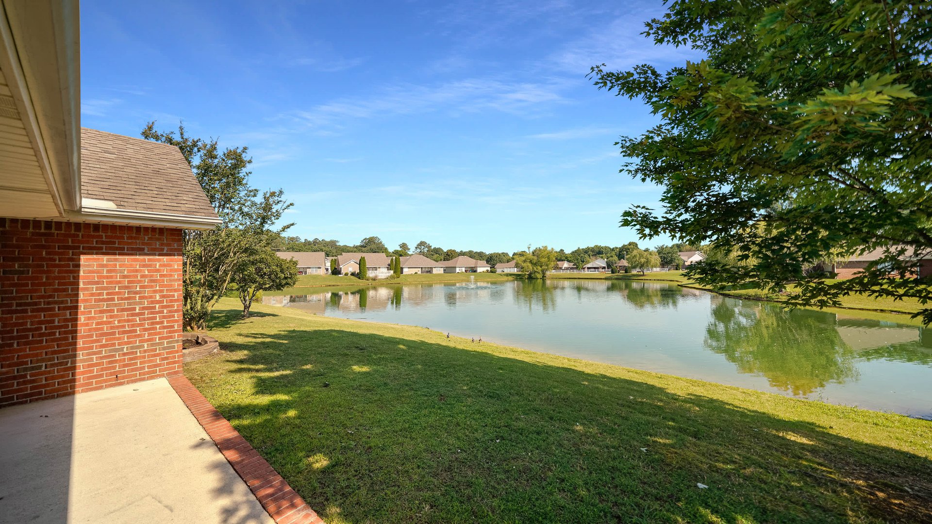 113 NW Imogene Way