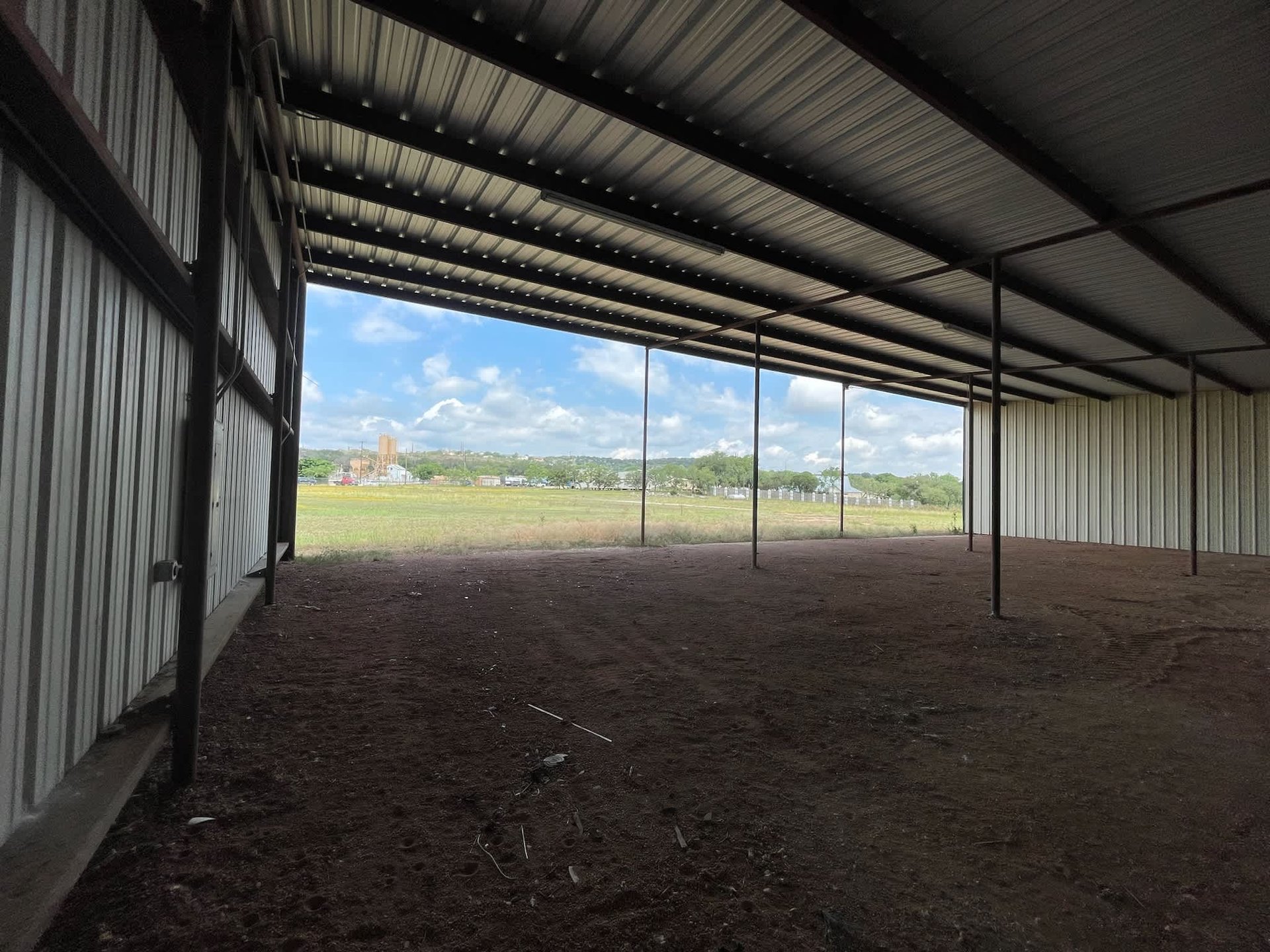 6.1 Acres Kerrville | LANDLORD REPRESENTATION