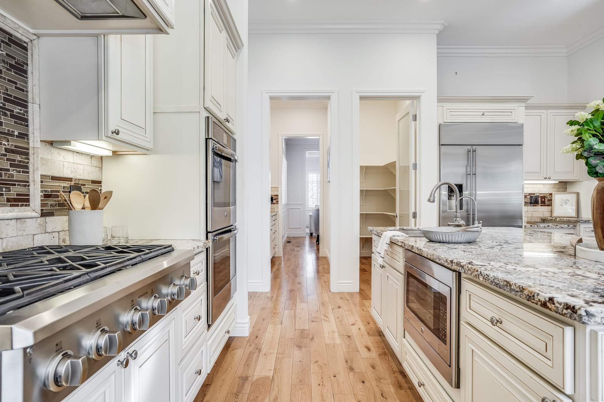 2809 Gardendale Drive