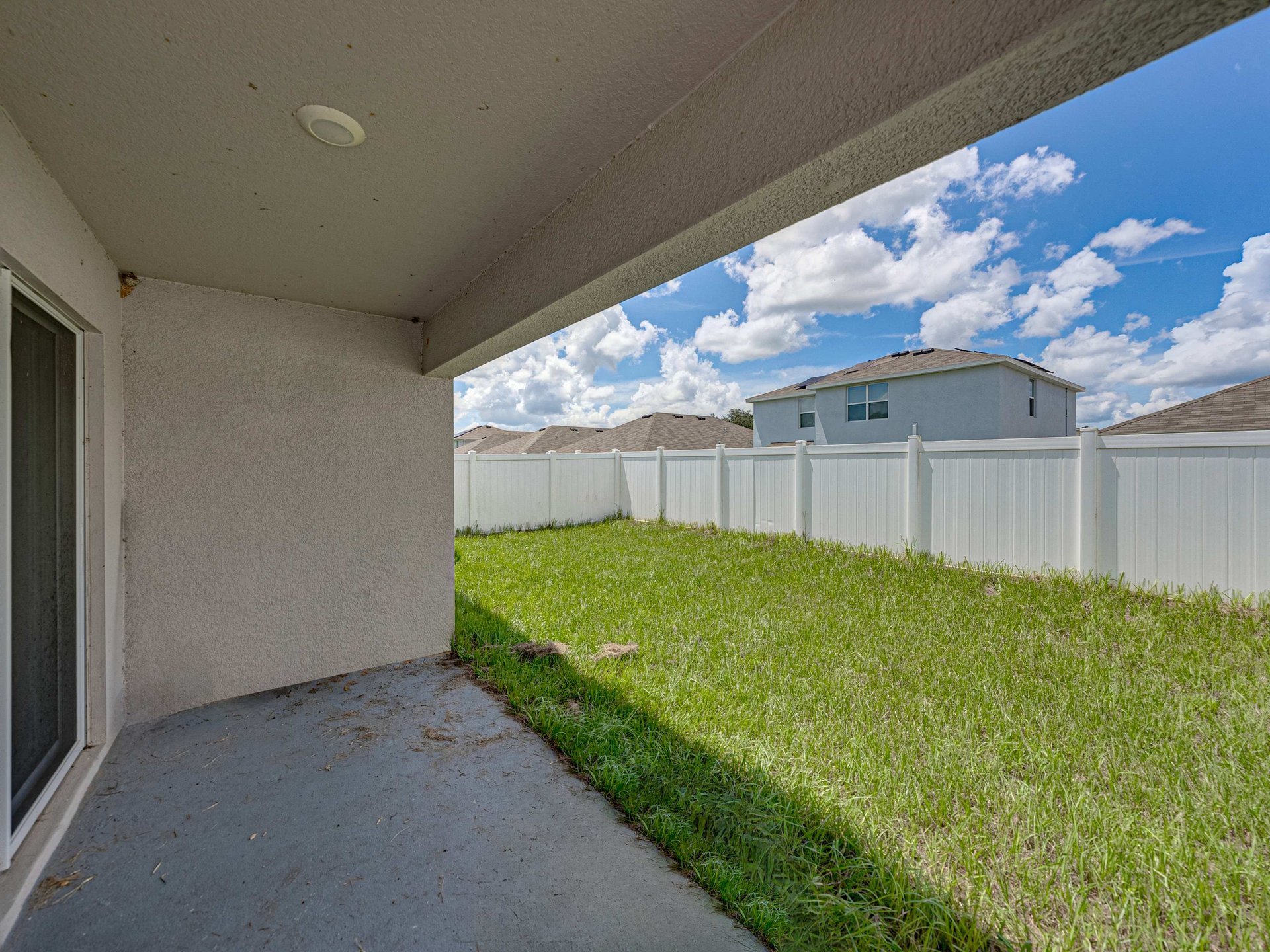 13793 THIMBLEBERRY DR