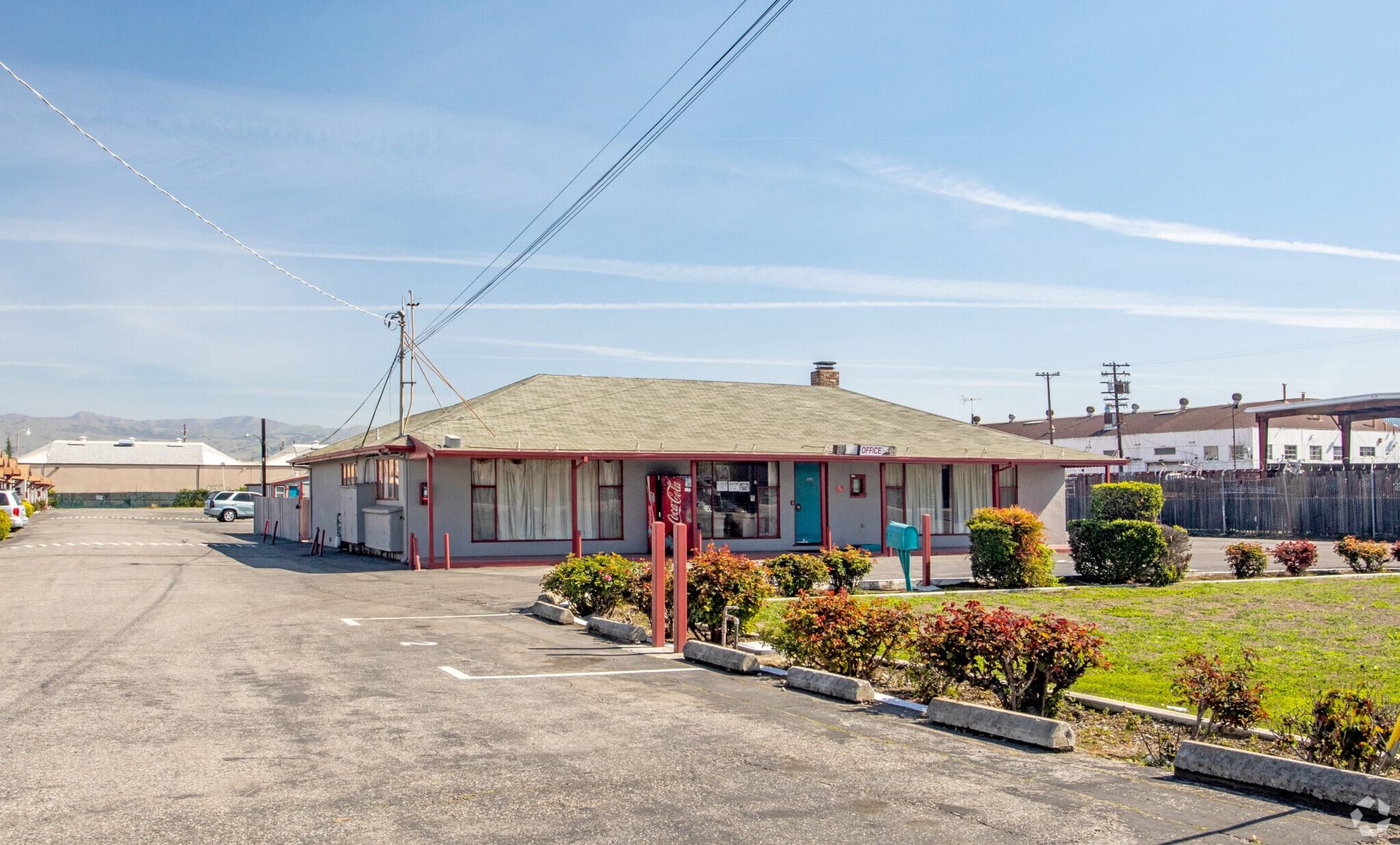 28 Unit Motel on 1.84 AC