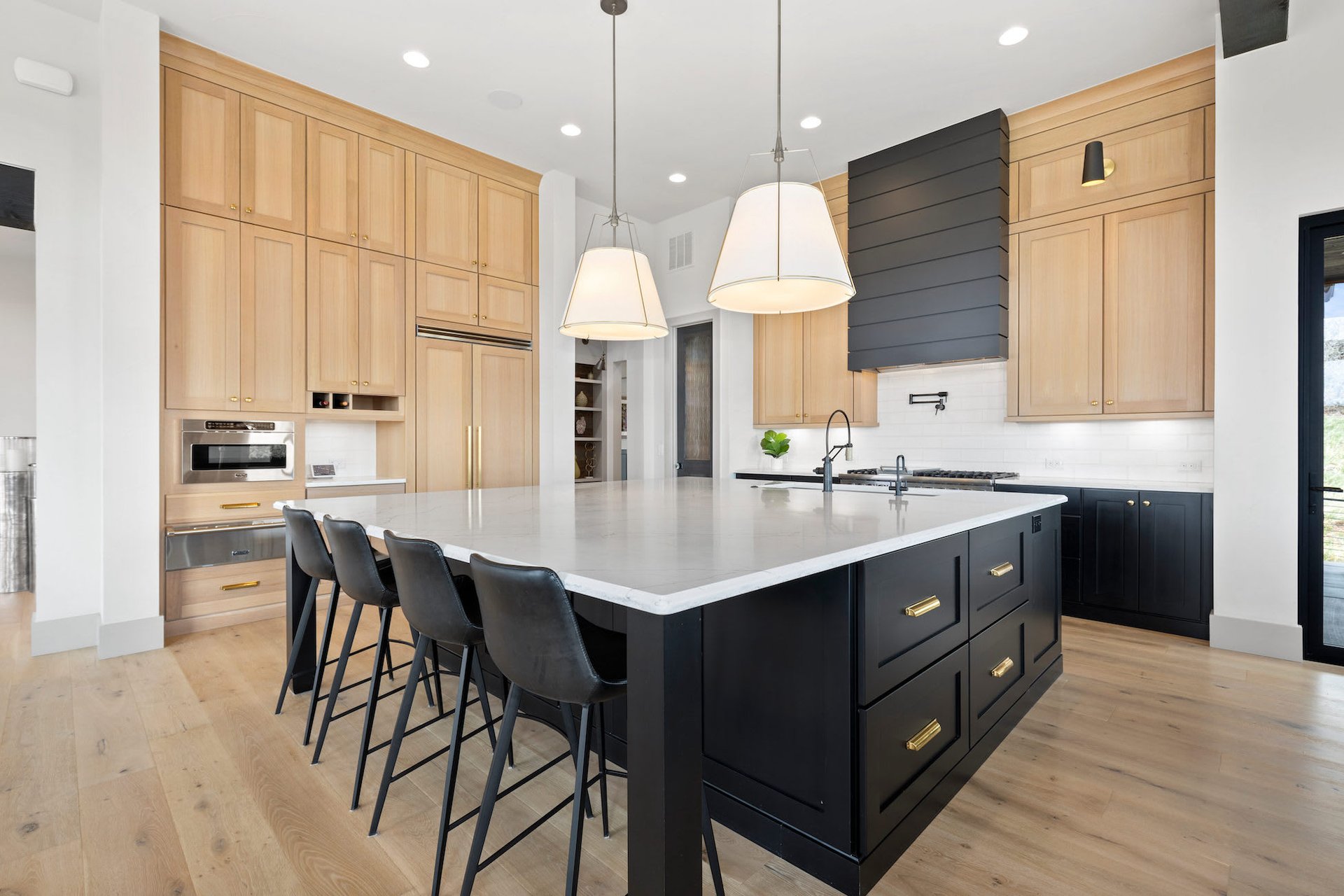 7775 Raphael Lane