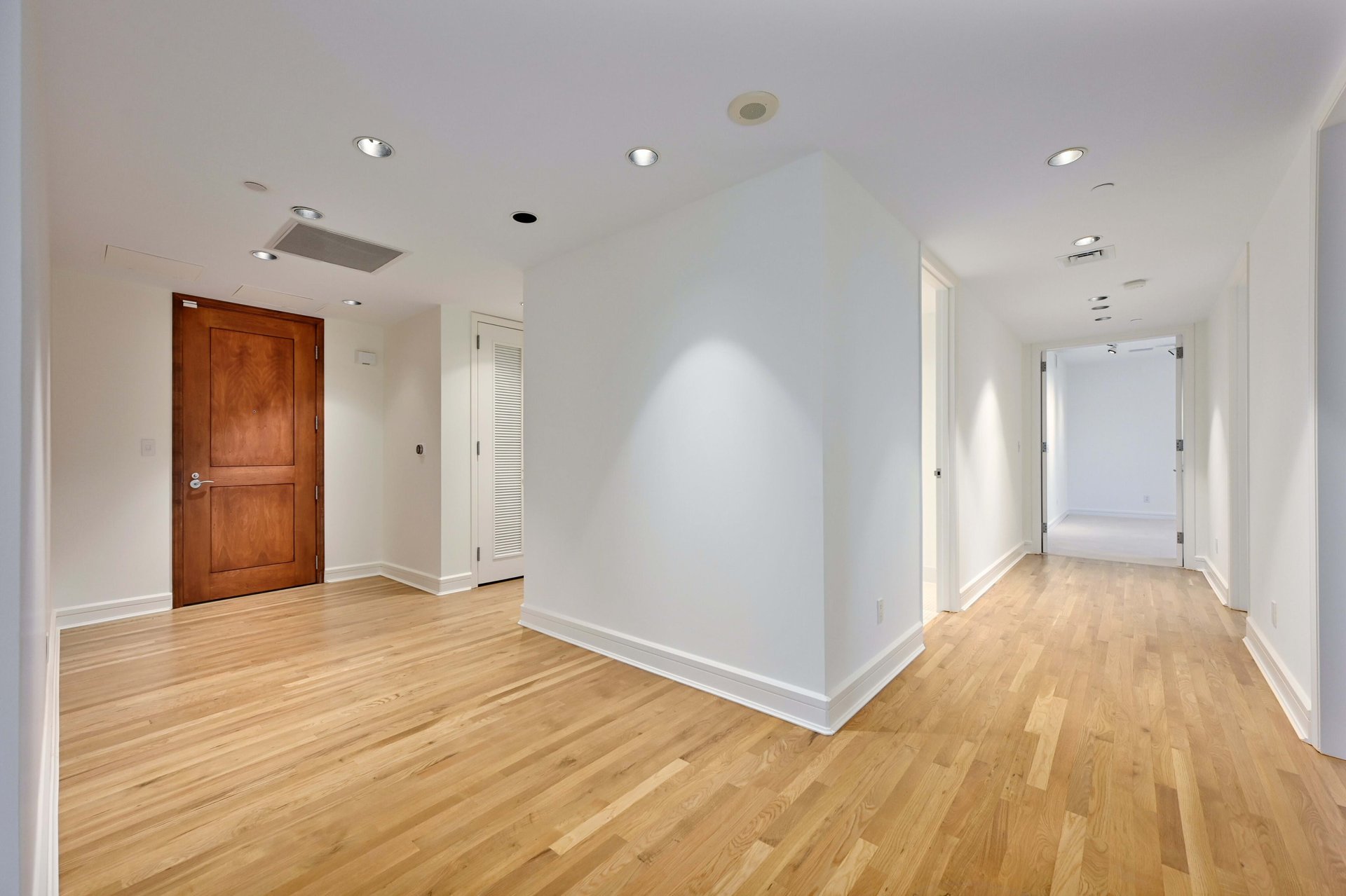 901 W 9th Street #1002
