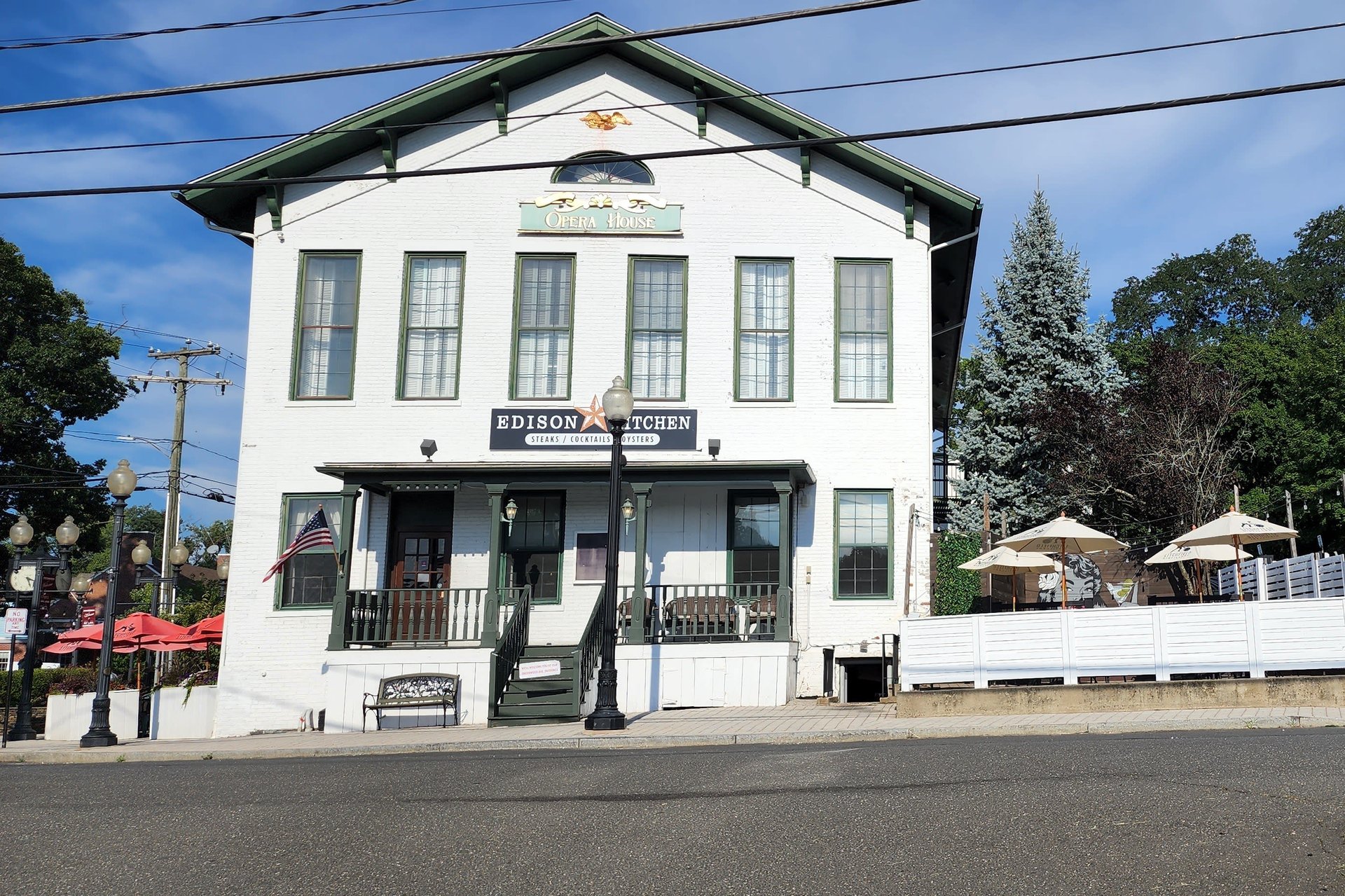 Bethel, Connecticut &ndash; Charming New England downtown streetscape