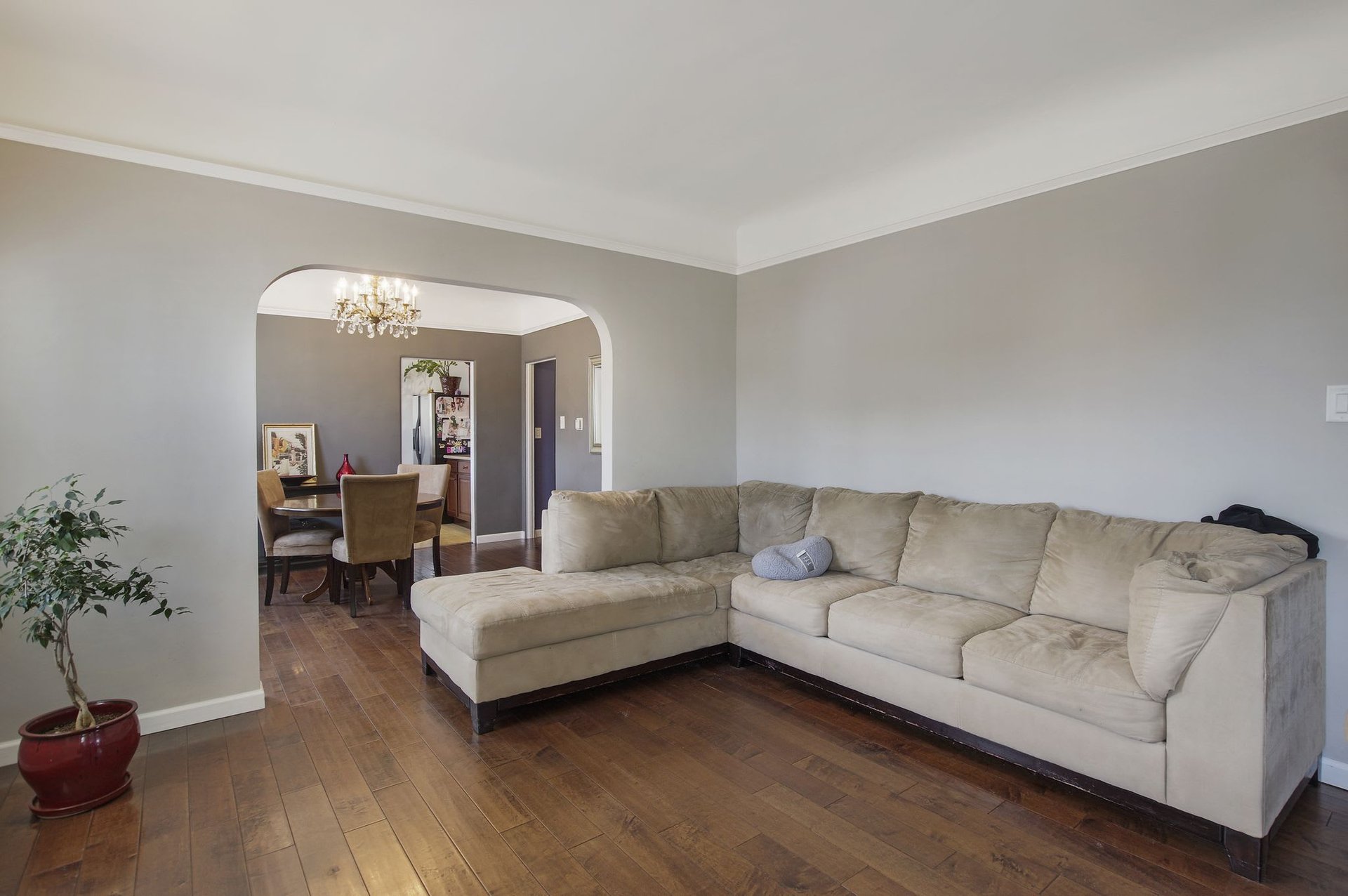 Excellent Opportunity. 5-Units at Strong Current 5.6% Cap in Wilshire HIghlands