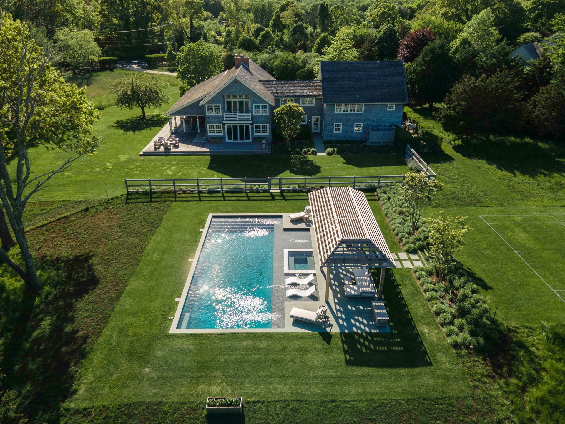 Upscale, Updated Sag Harbor Farmhouse in Waterfront Neighborhood