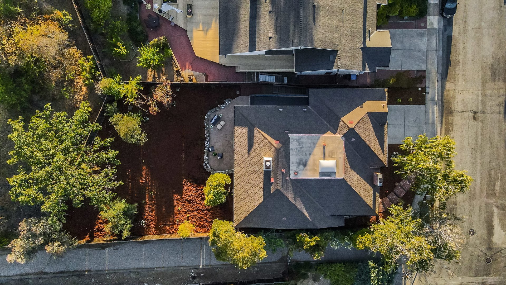 968 Foothill Drive