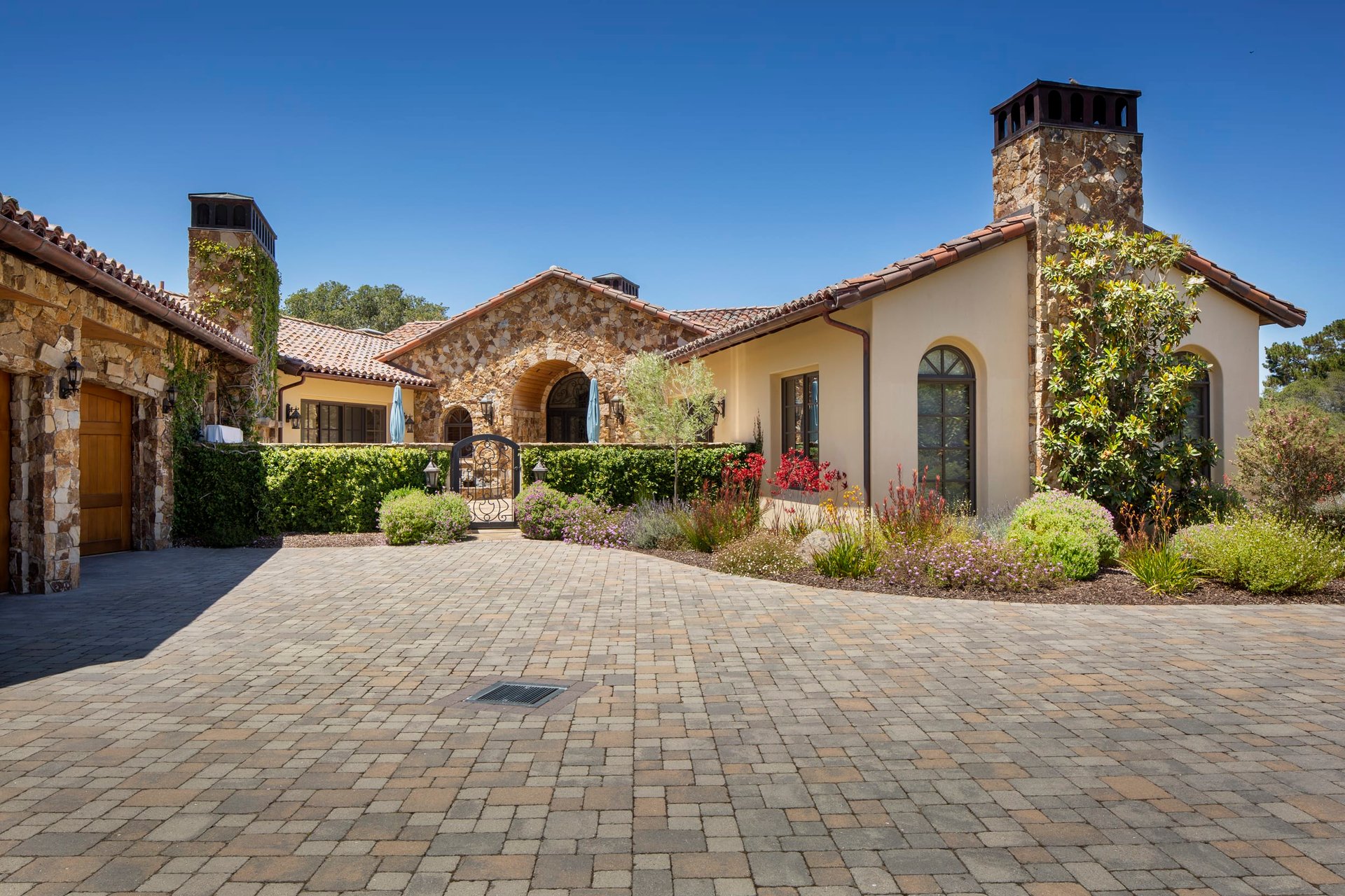 7571 Paseo Vis, Monterey, CA 93940