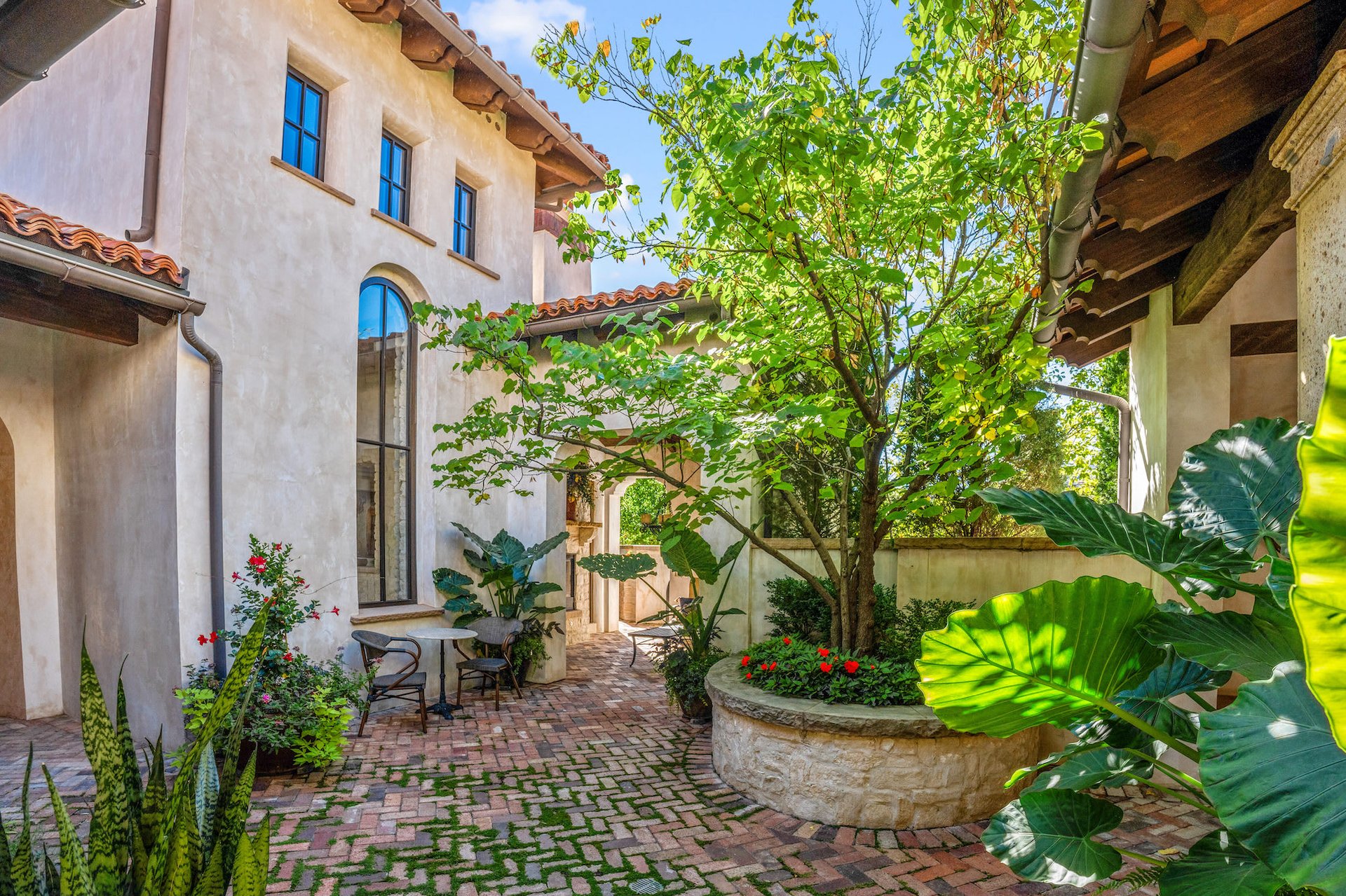 7944 Dante Drive