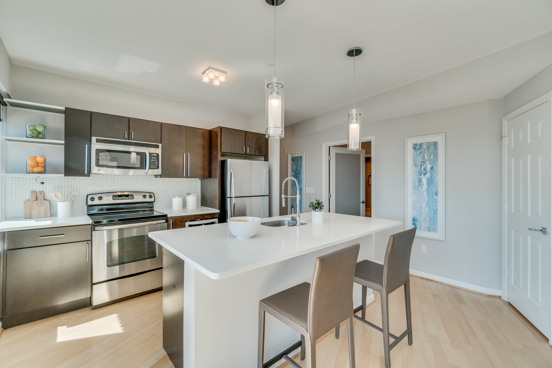 329 Rhode Island Ave NE #301