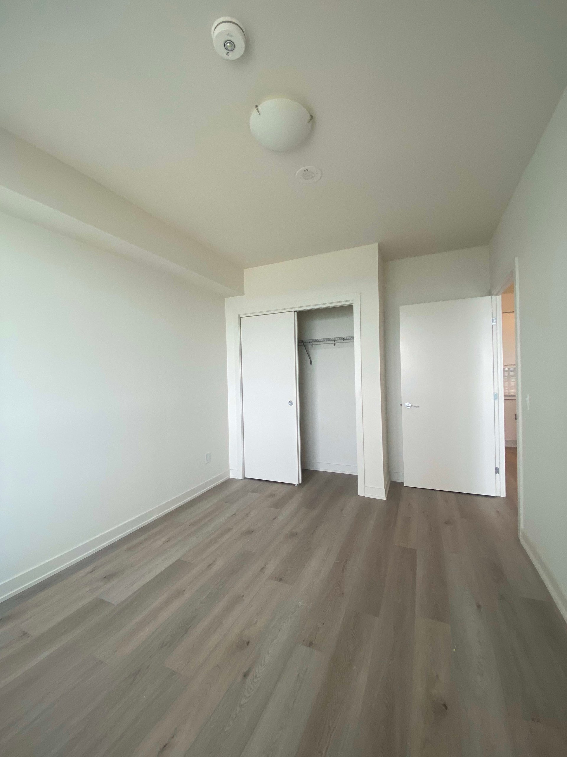 385 Winston Rd, Unit 1207