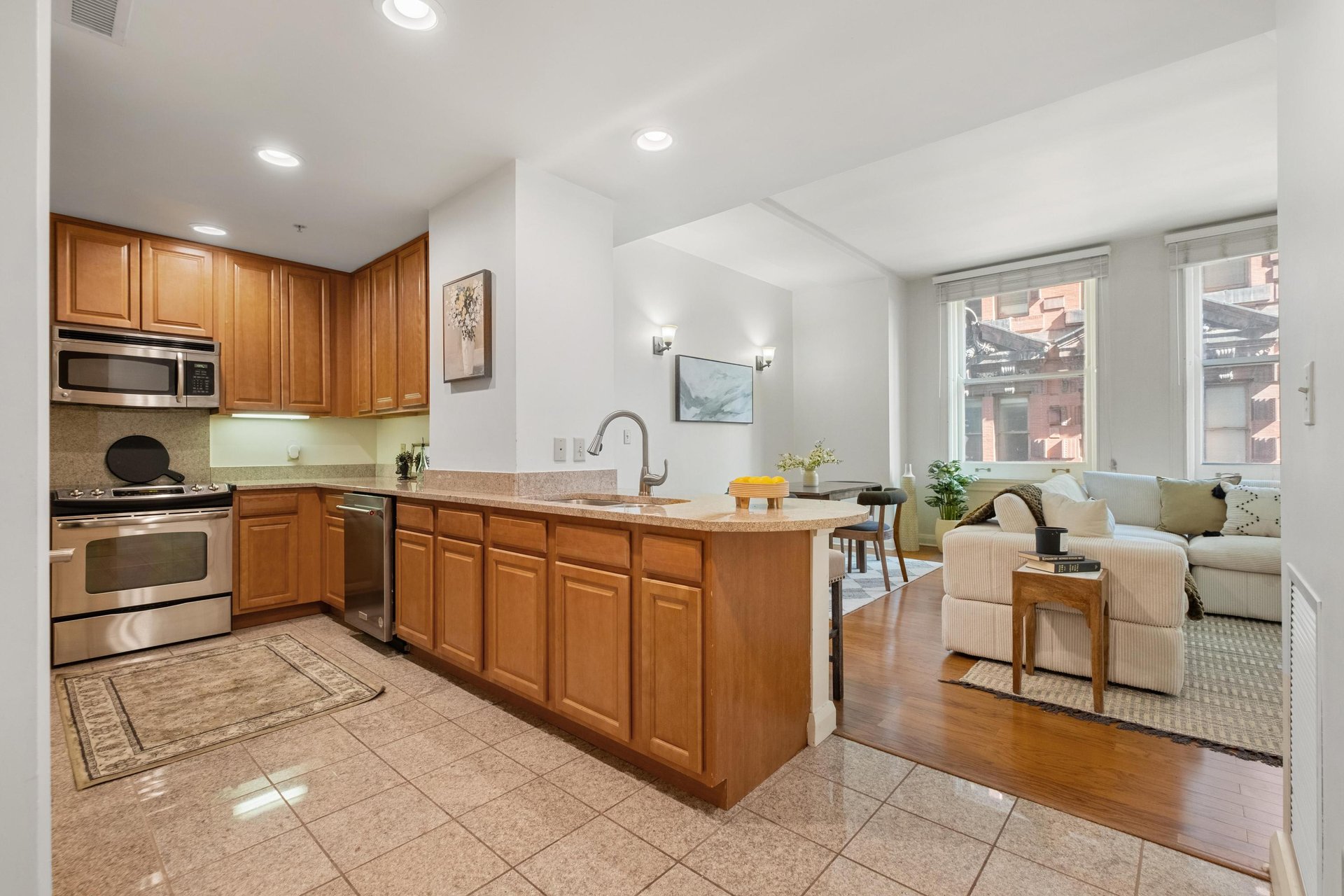 306 4th Avenue Unit #501