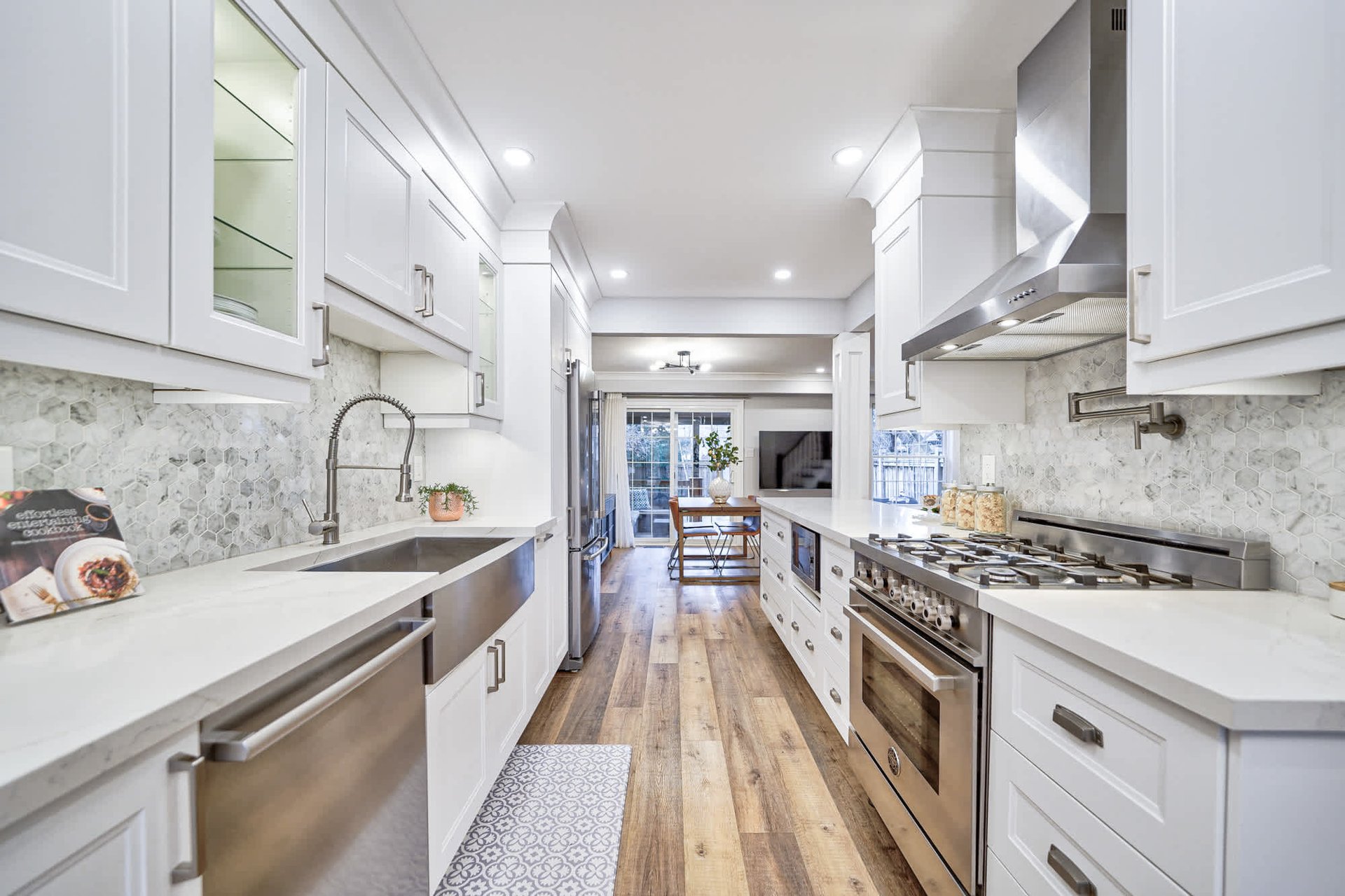 1196 Potters Wheel Cres