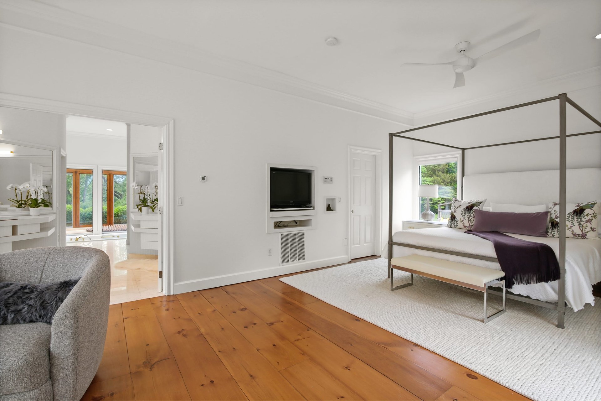 10 Guard Hill Road