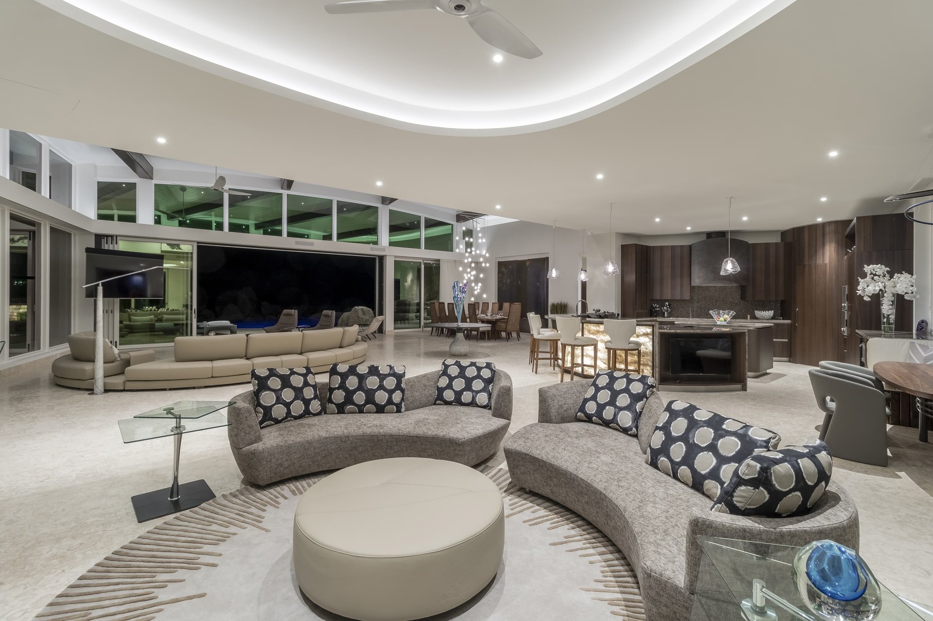 Halo Villa
