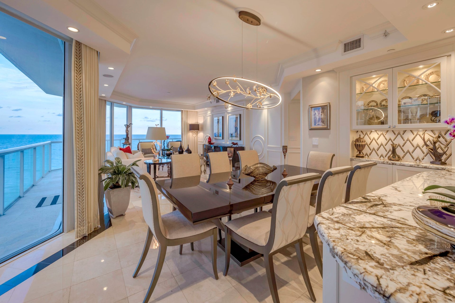 6001 N Ocean Dr Unit: 901