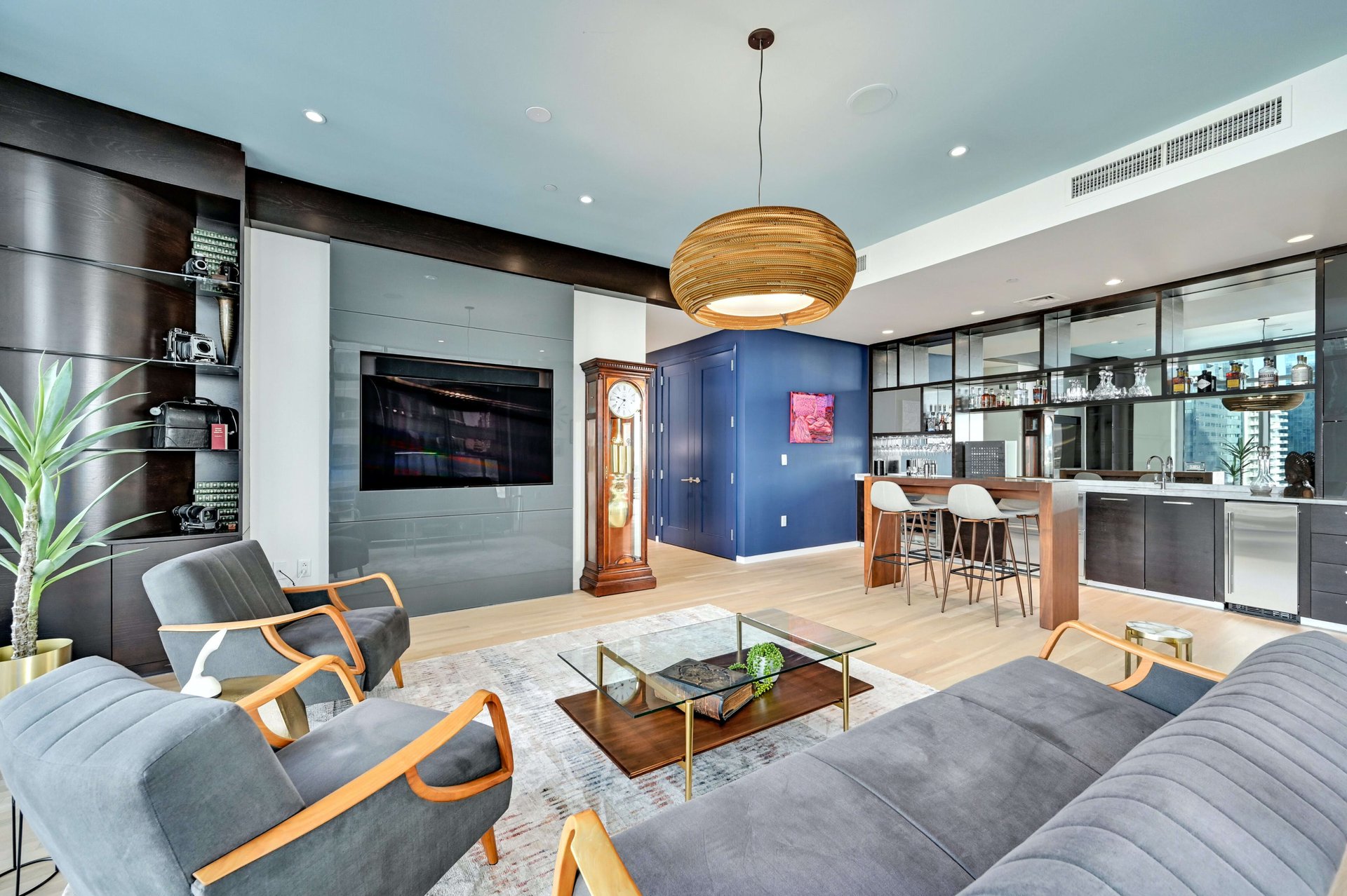 200 Congress Ave Unit: 12AC