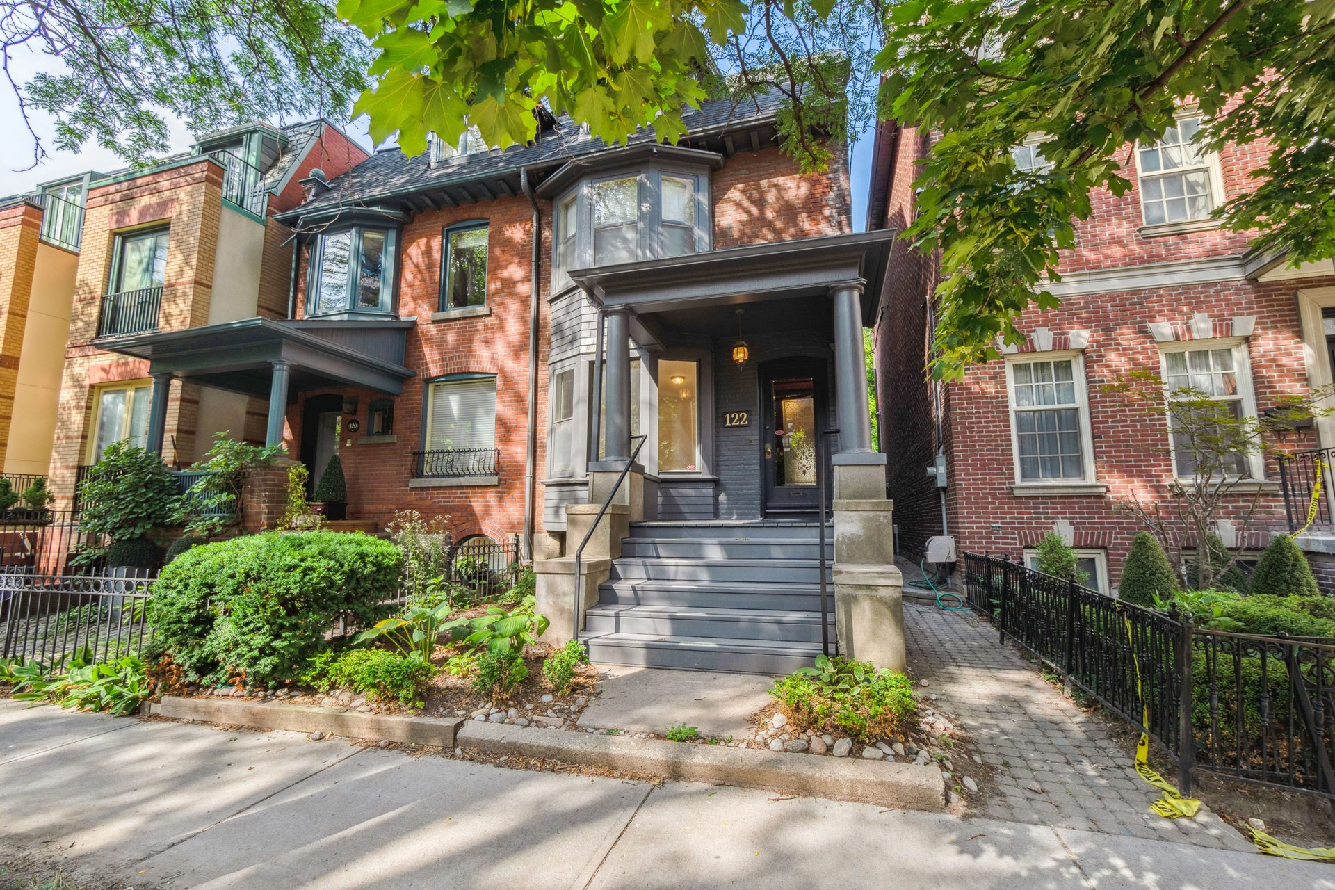 Hazelton Avenue Executive Rental