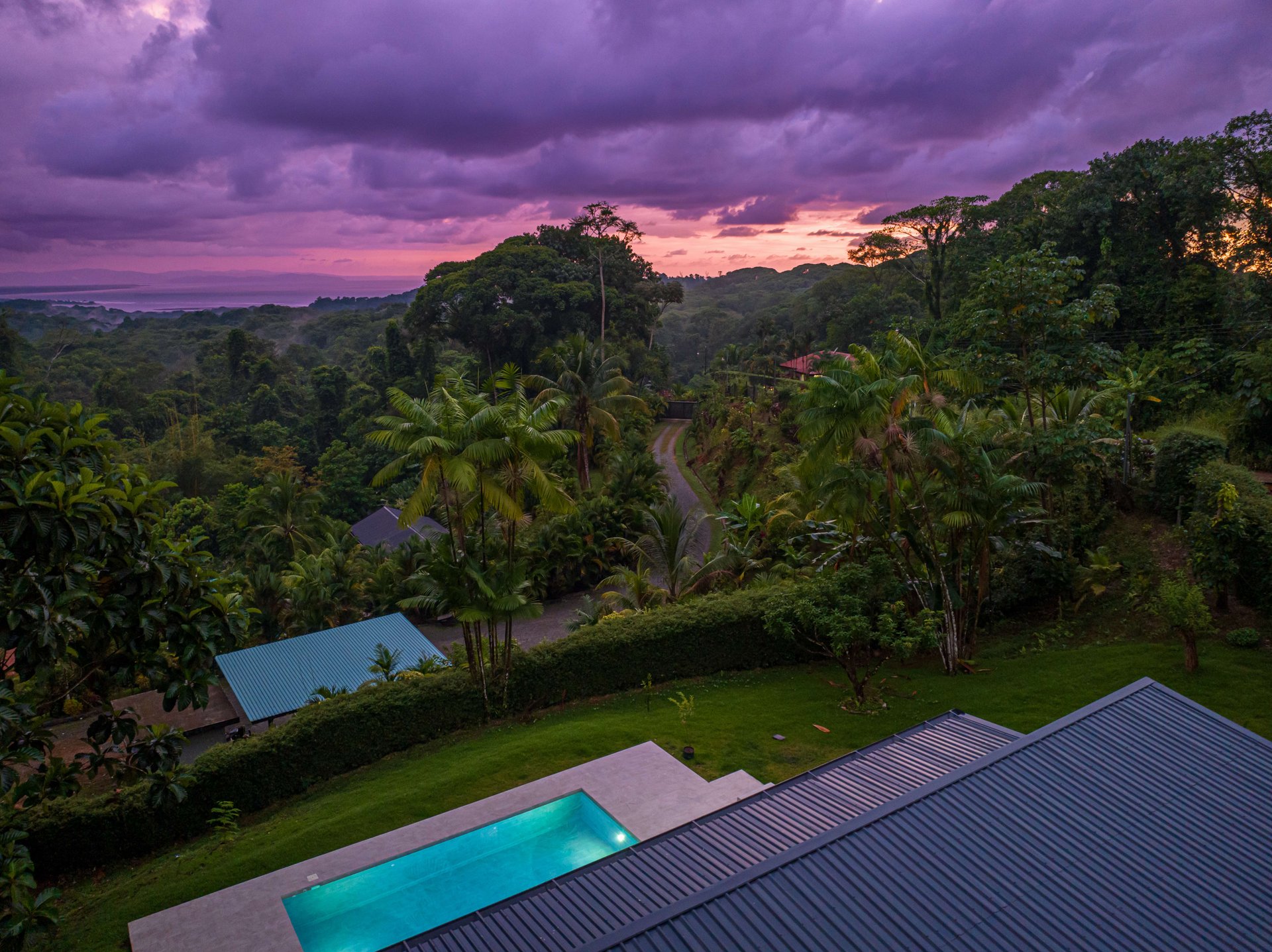 MOVE-IN READY OCEAN VIEW HOME IN CINCO VENTANAS WITH MAJESTIC RIVER ACCESS
