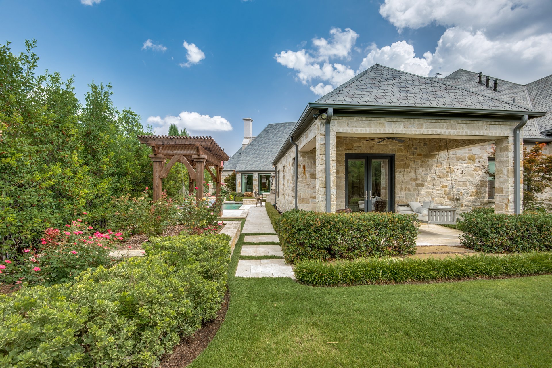6809 Mulhouse Court