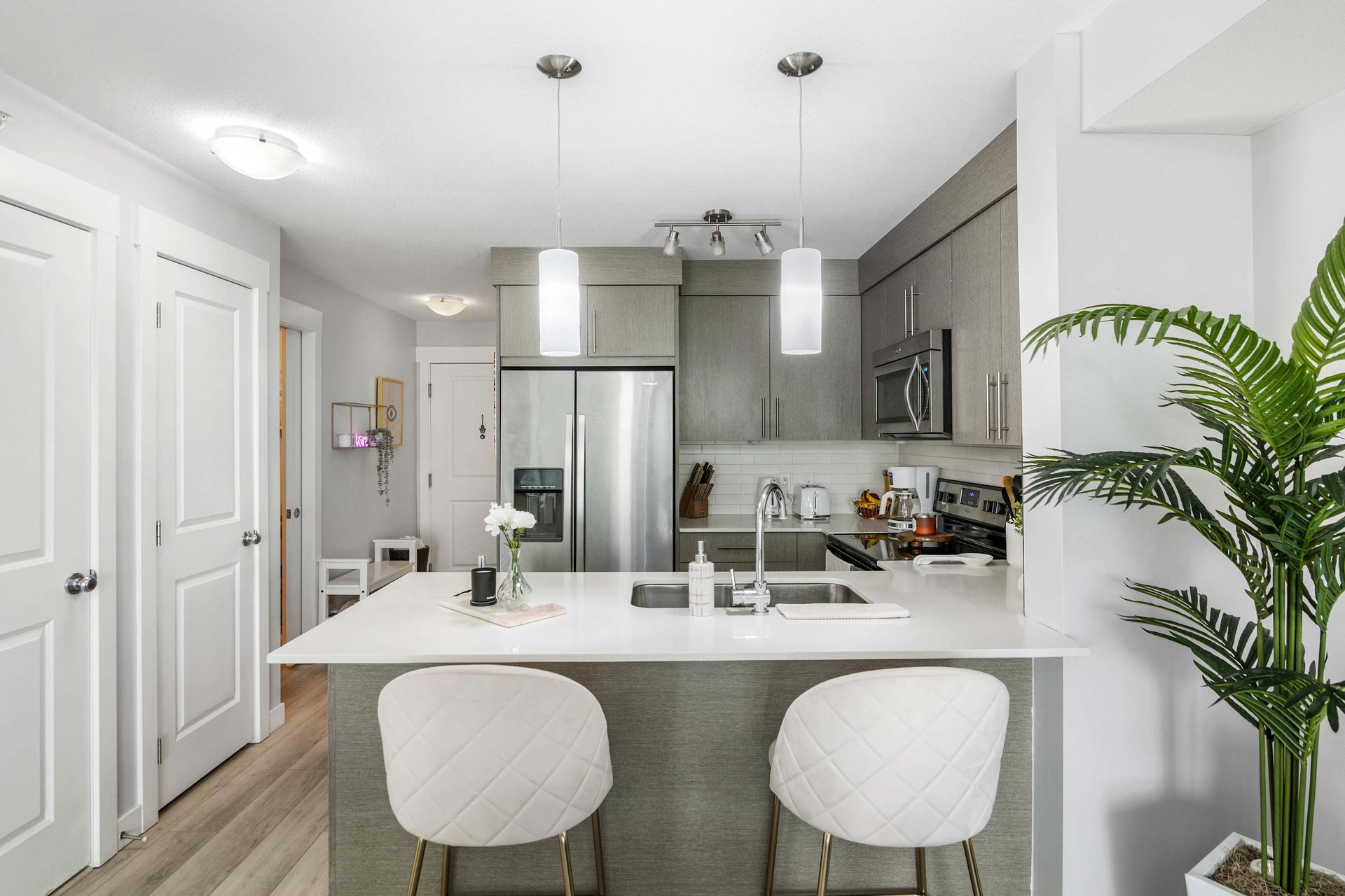 302 Skyview Ranch Drive NE Unit: 6406