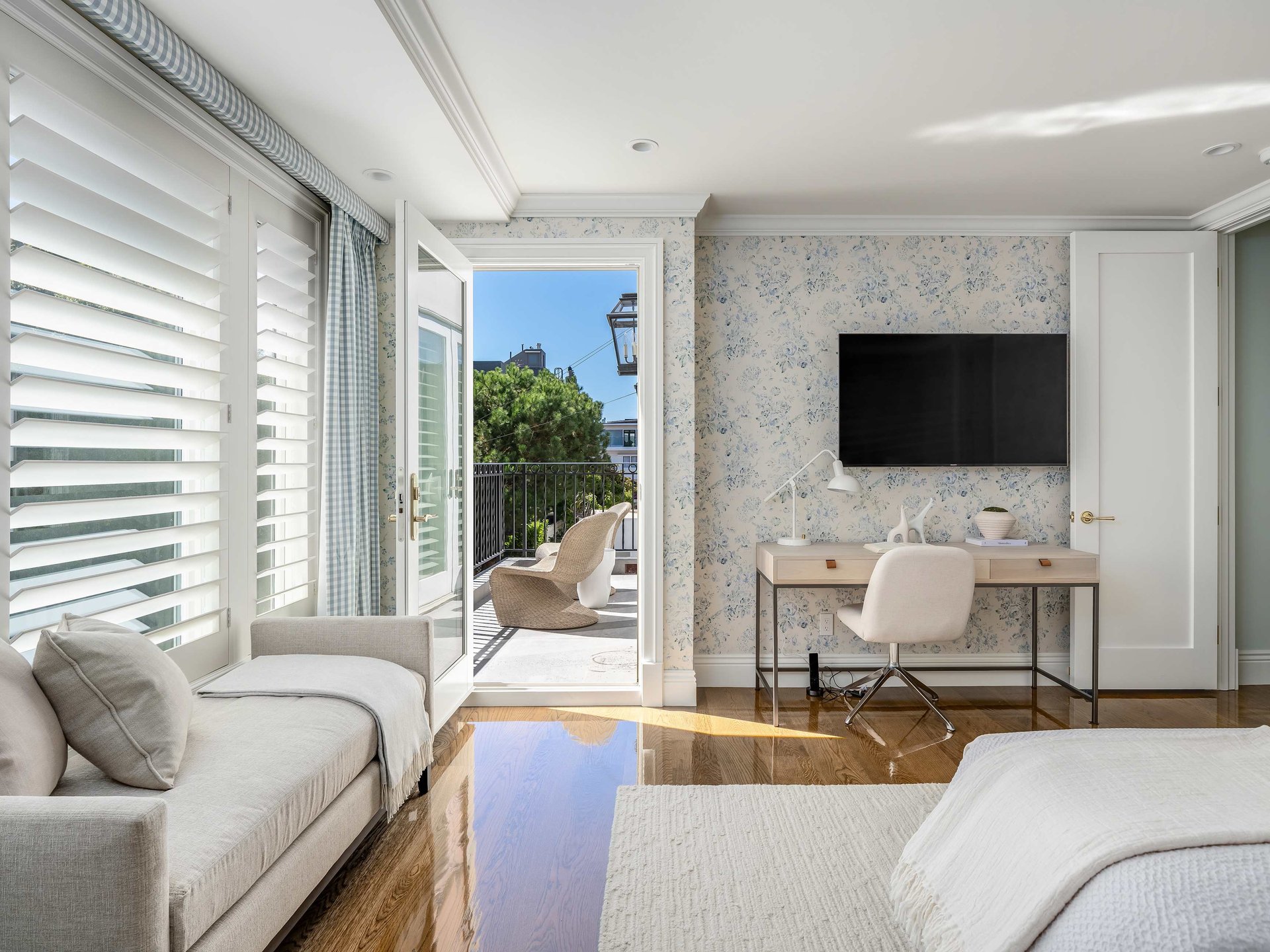 Stately Marina Blvd Home with Yacht Club Views