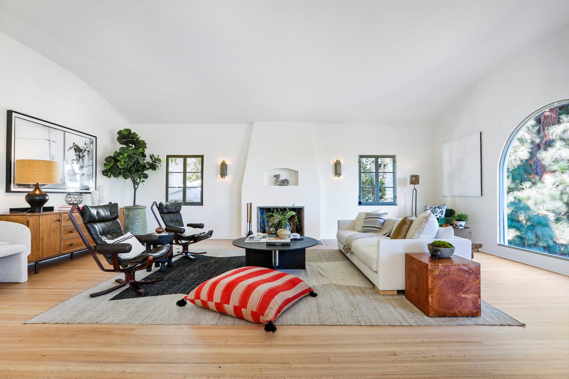  2314 Moreno Dr