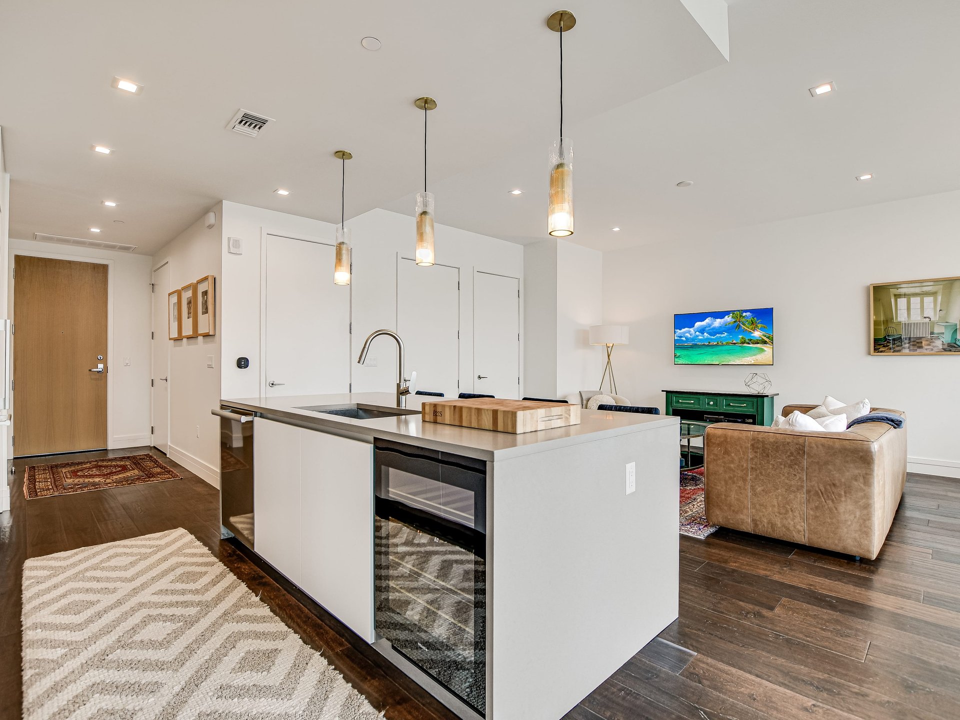 Fifth & West #1205