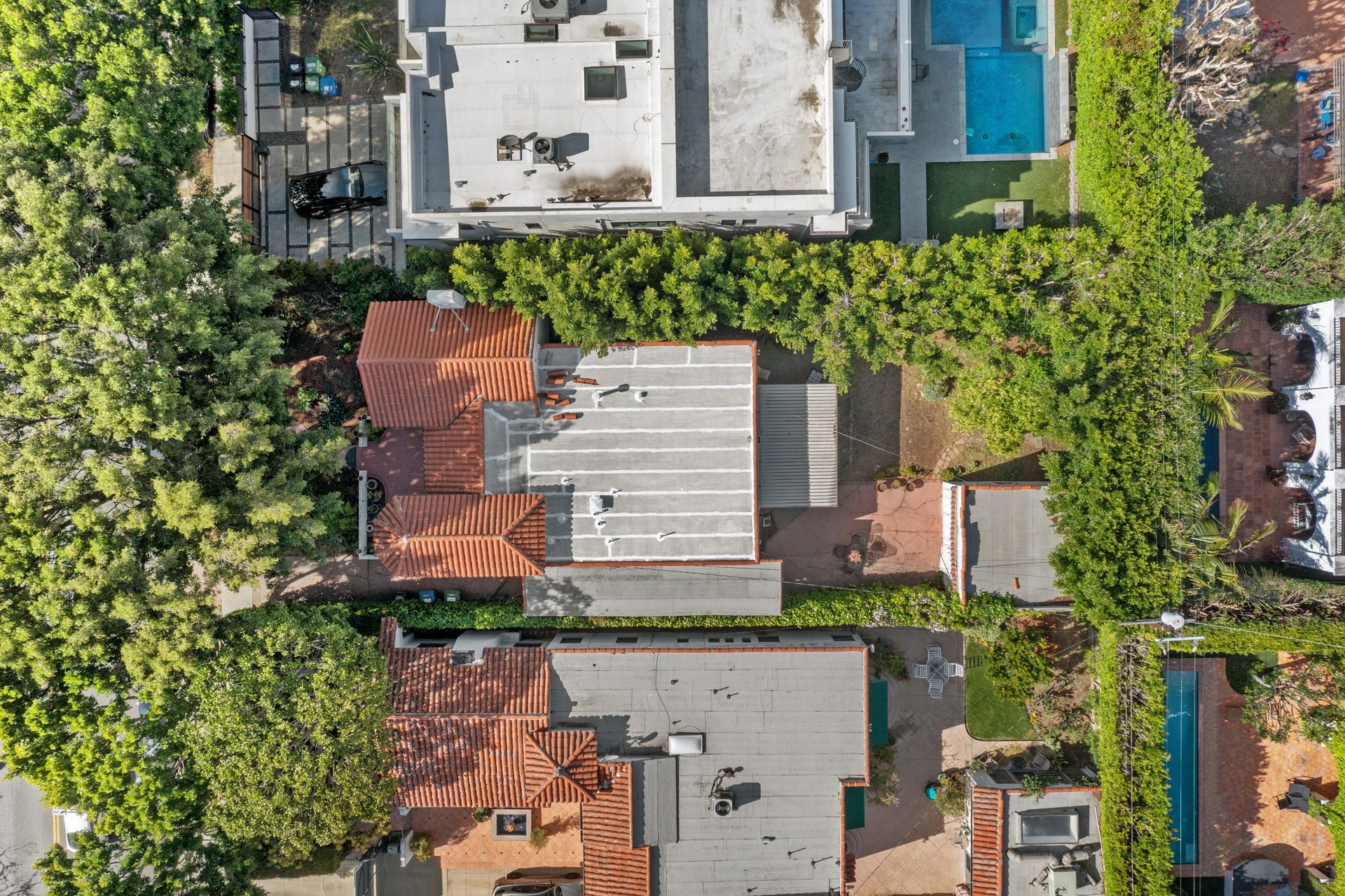 Opportunity Knocks in Prime Beverly Grove!