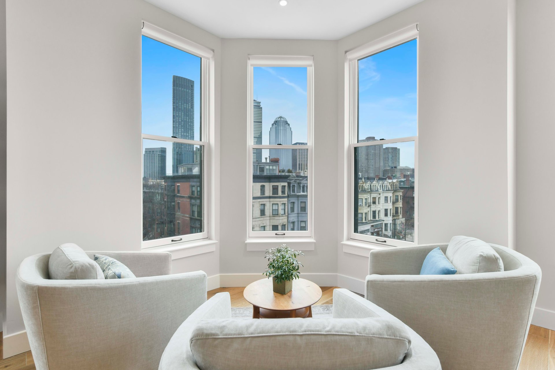 566 Columbus Ave #511