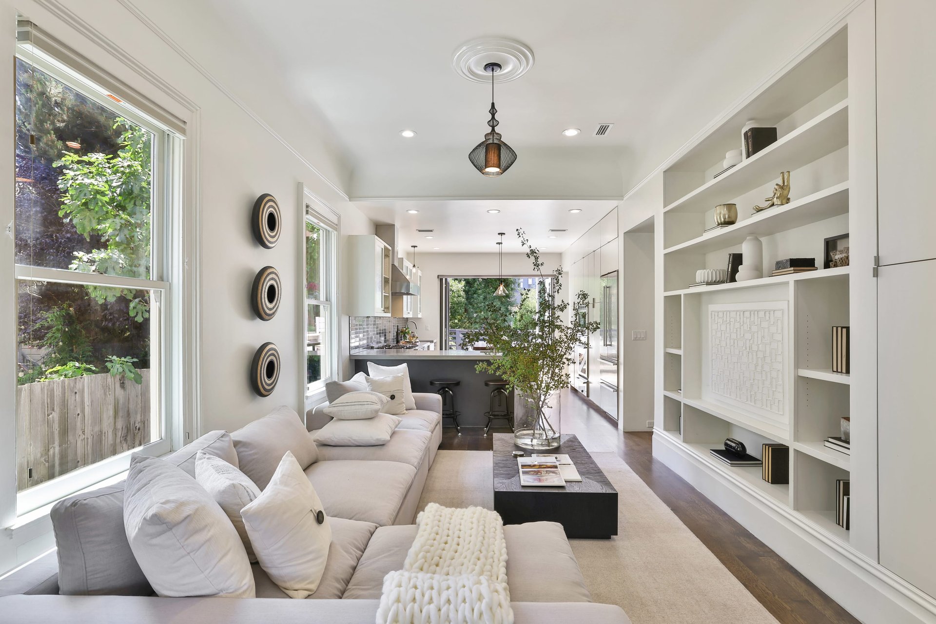 Modern Prime Mission Residence