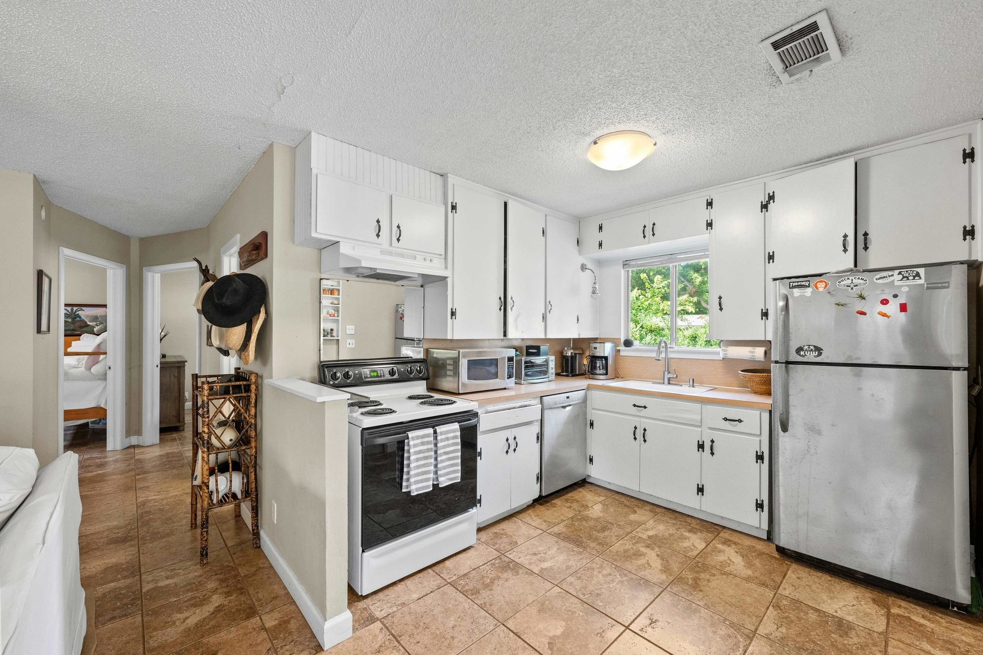 4100 Sandy Acre Lane