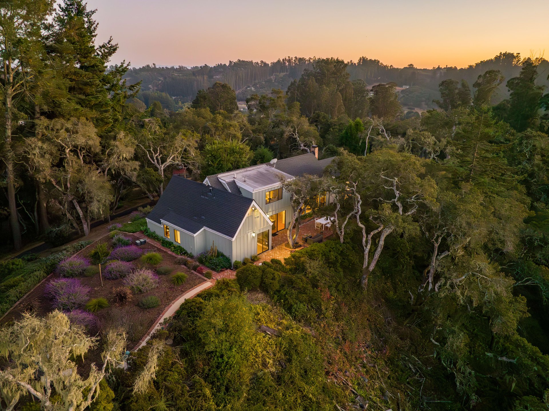 400 Wildwood Drive
