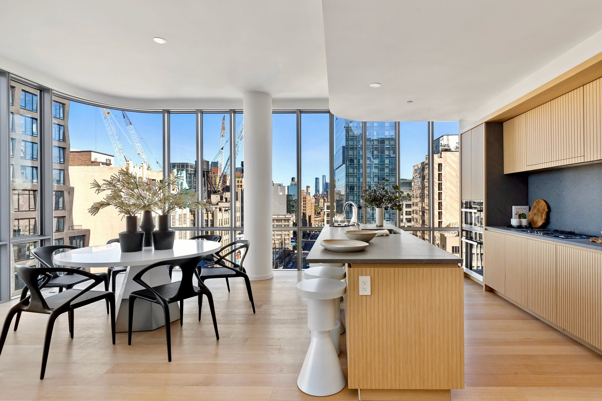 565 Broome Soho #N18A
