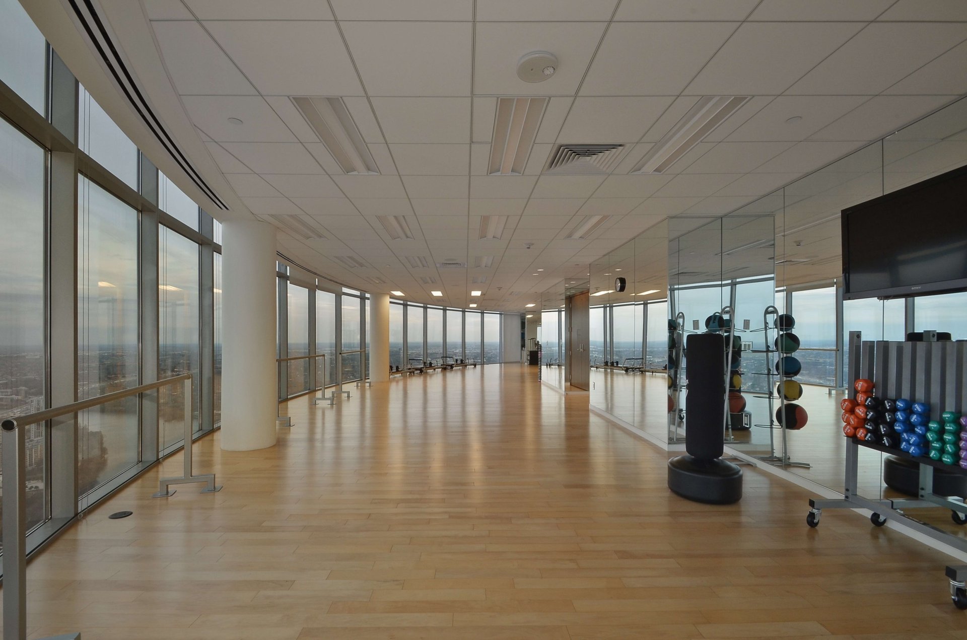 200 Congress Ave #44J