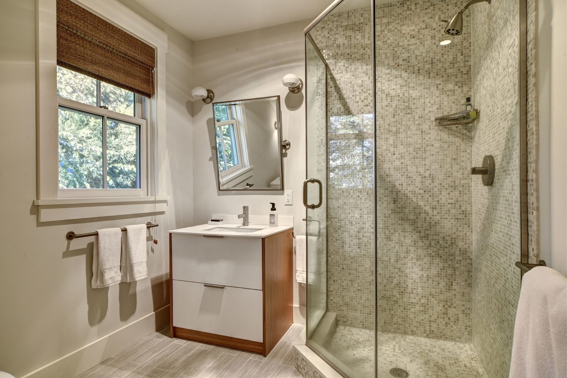 Fabulous Sag Harbor Village Cottage