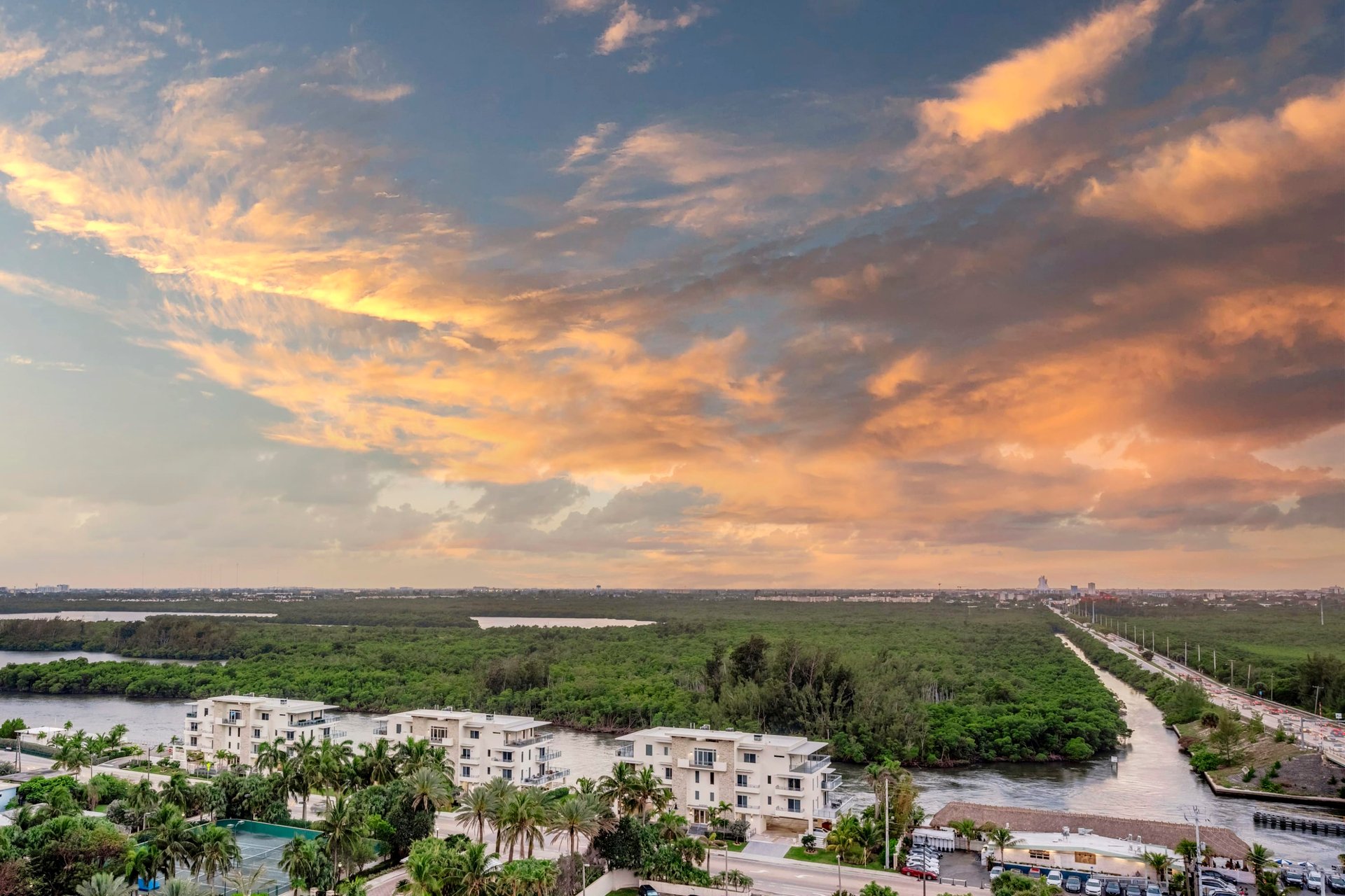 6051 N Ocean Dr Unit: 1503
