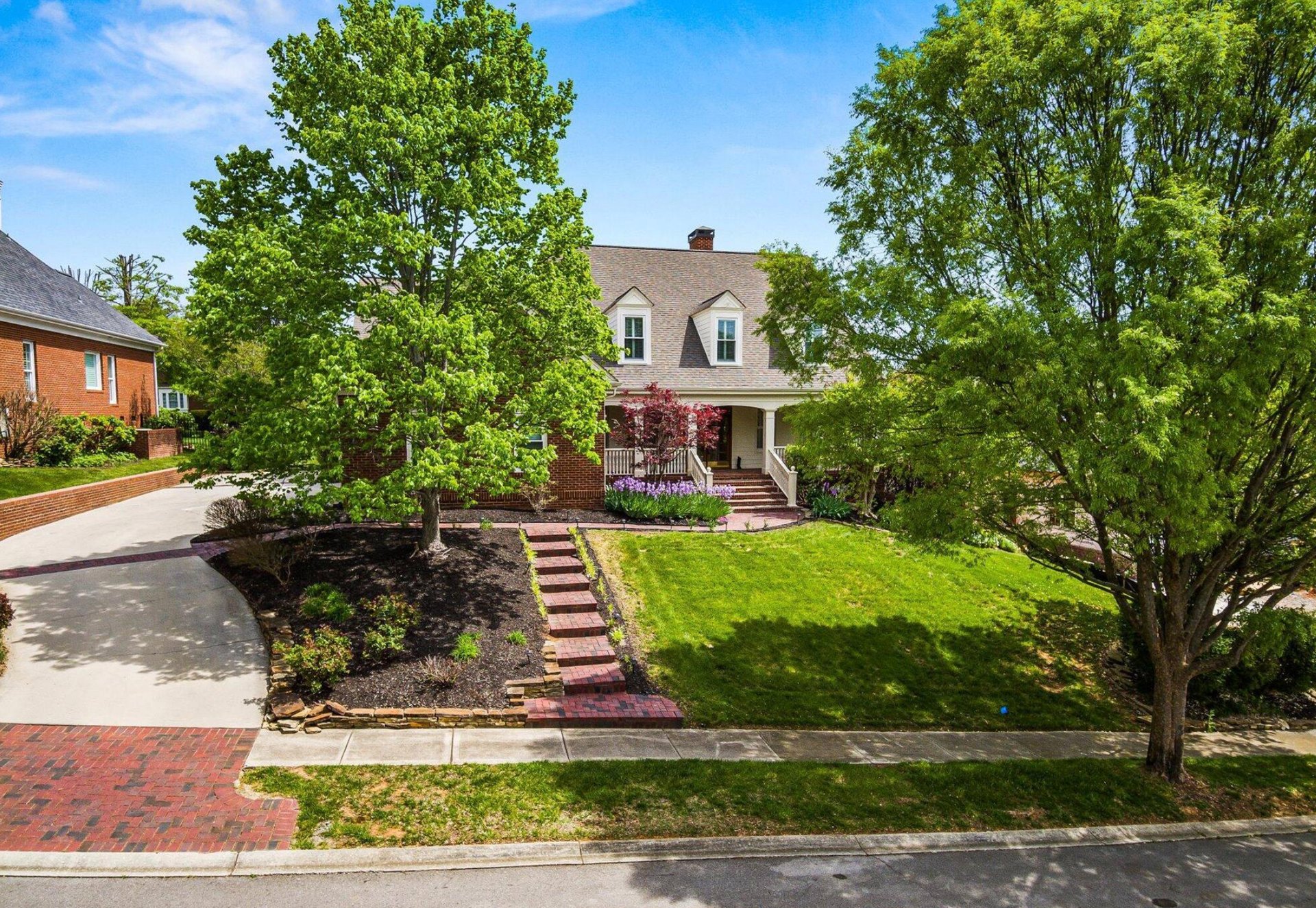 804 McKinley Pointe Lane