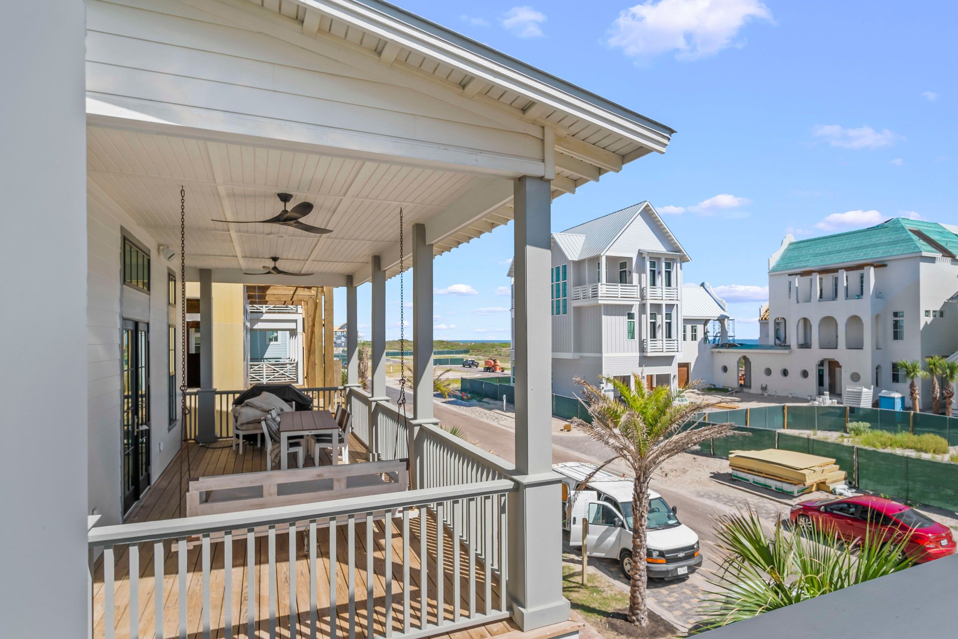 Coastline Drive, 4 Beds 4 Baths