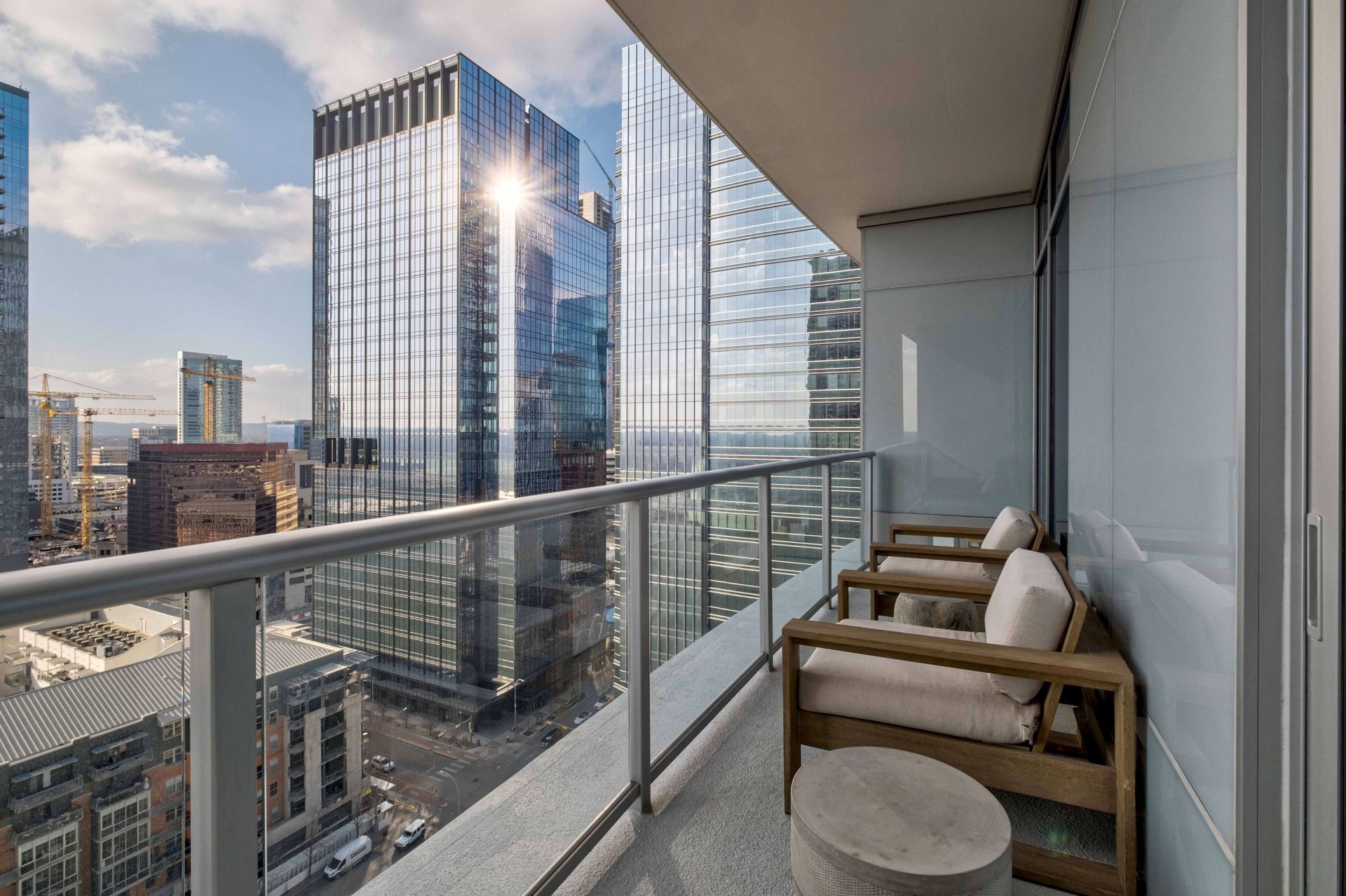 200 Congress Ave #18AE
