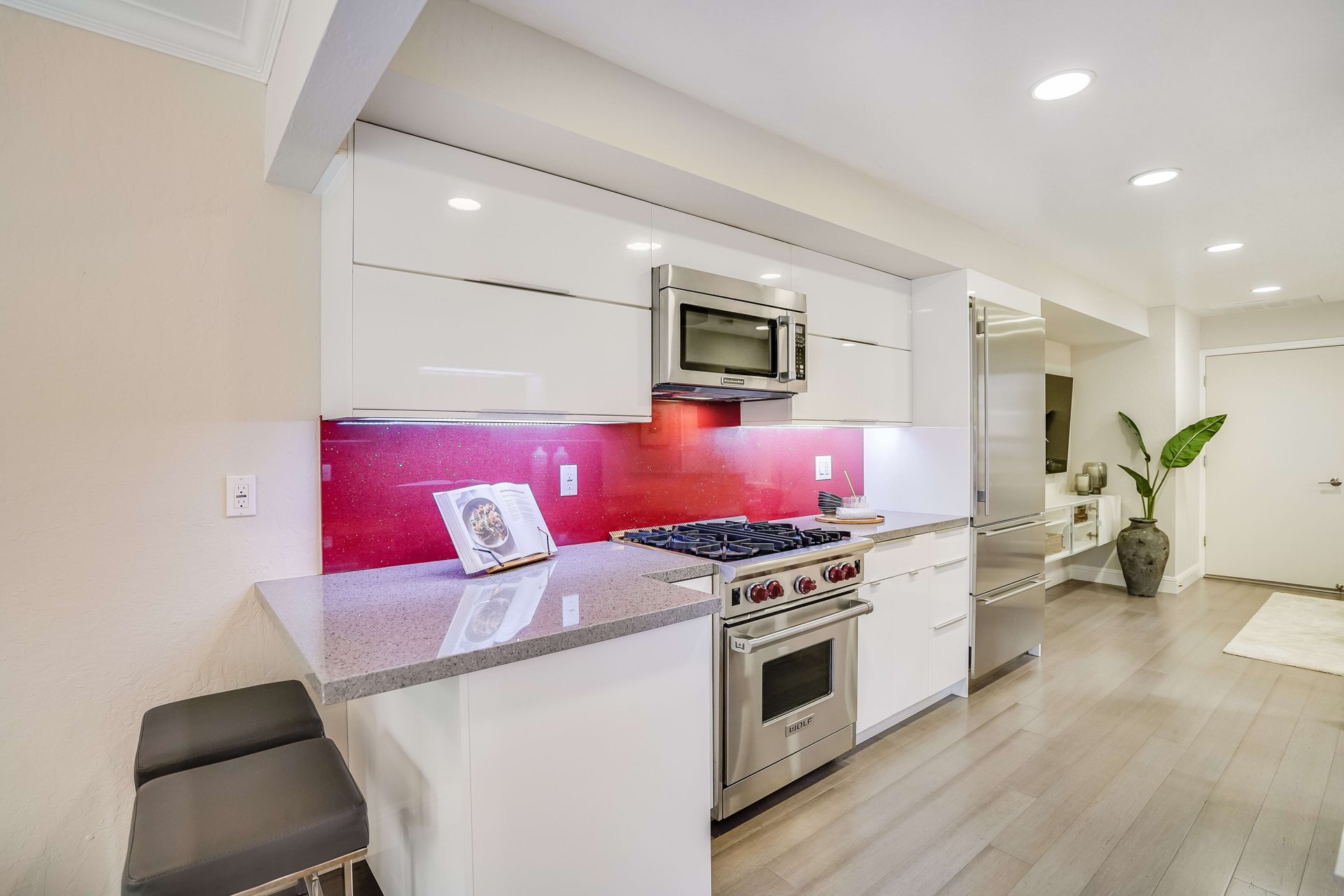16979 Roberts Road #8