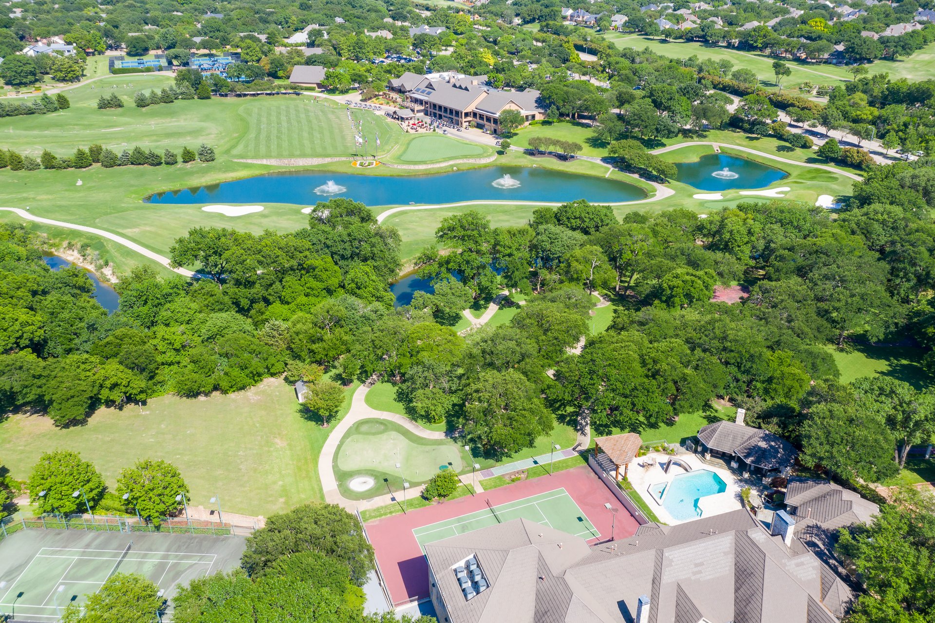 3 Acre Willow Bend Country Golf Course View!