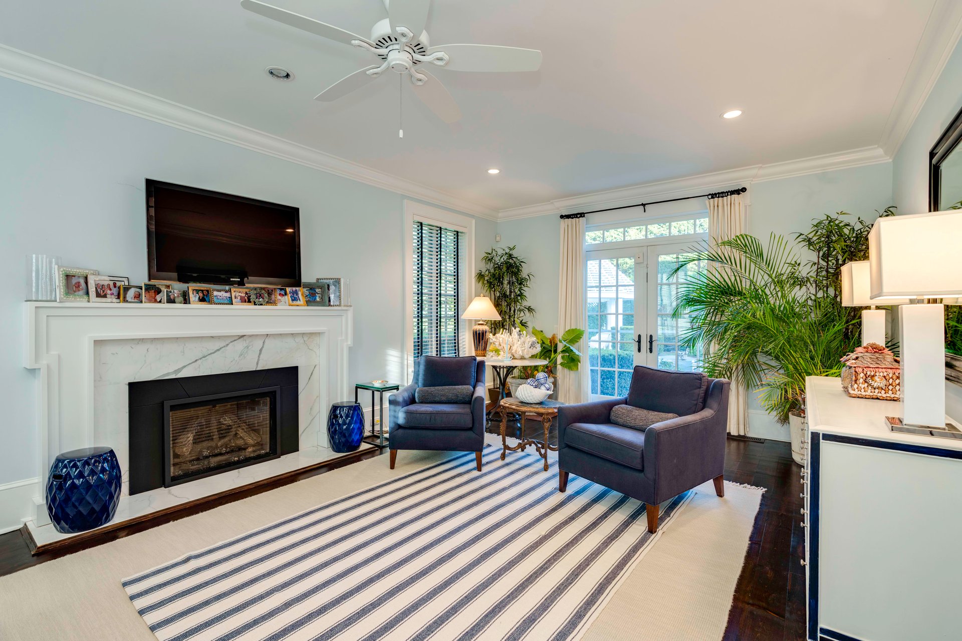 Furnished Designer Luxury Cottage in a Historic Waterfront Neighborhood