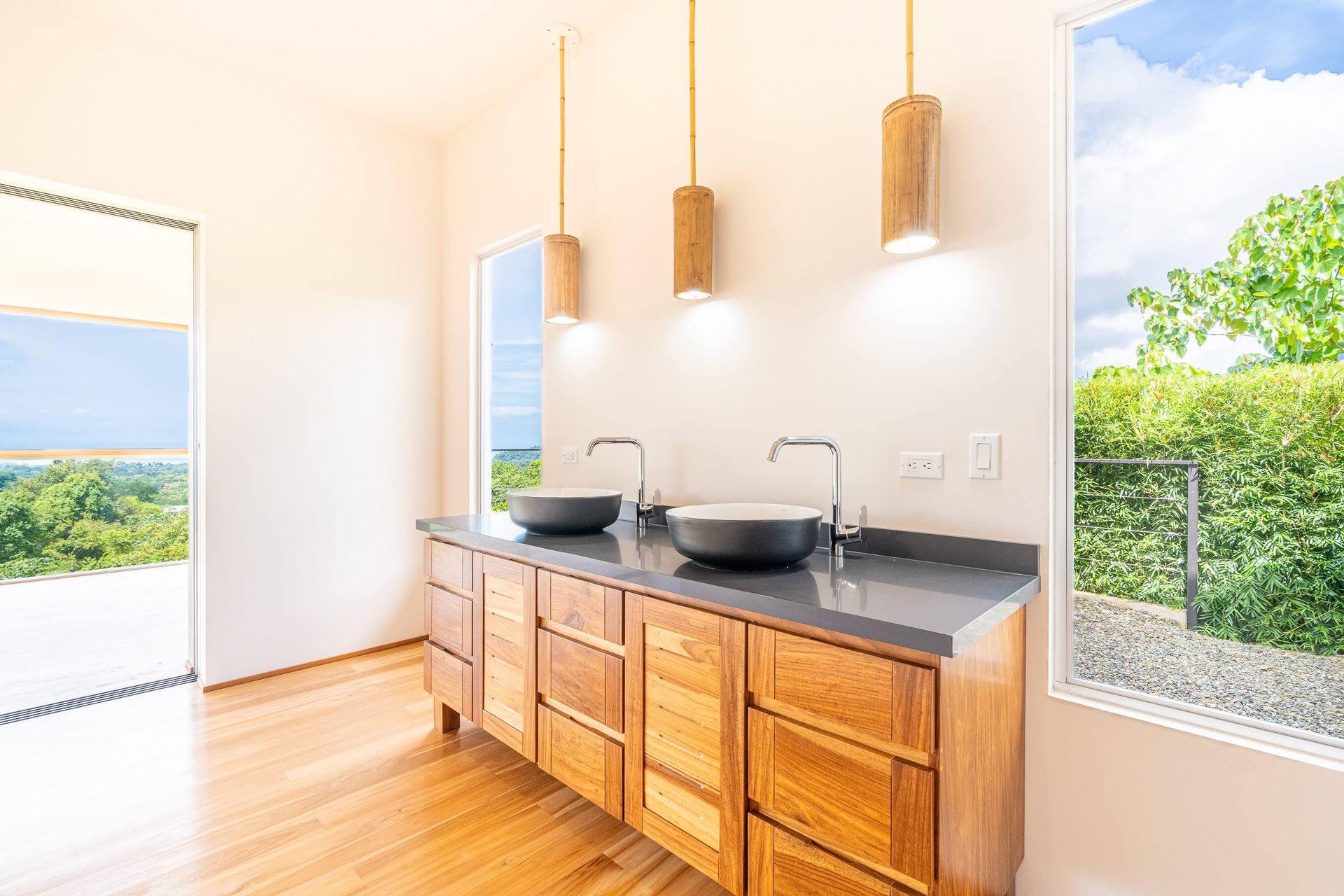 MarMistique Haven, Modern Tropical Home with Panoramic Ocean Views!