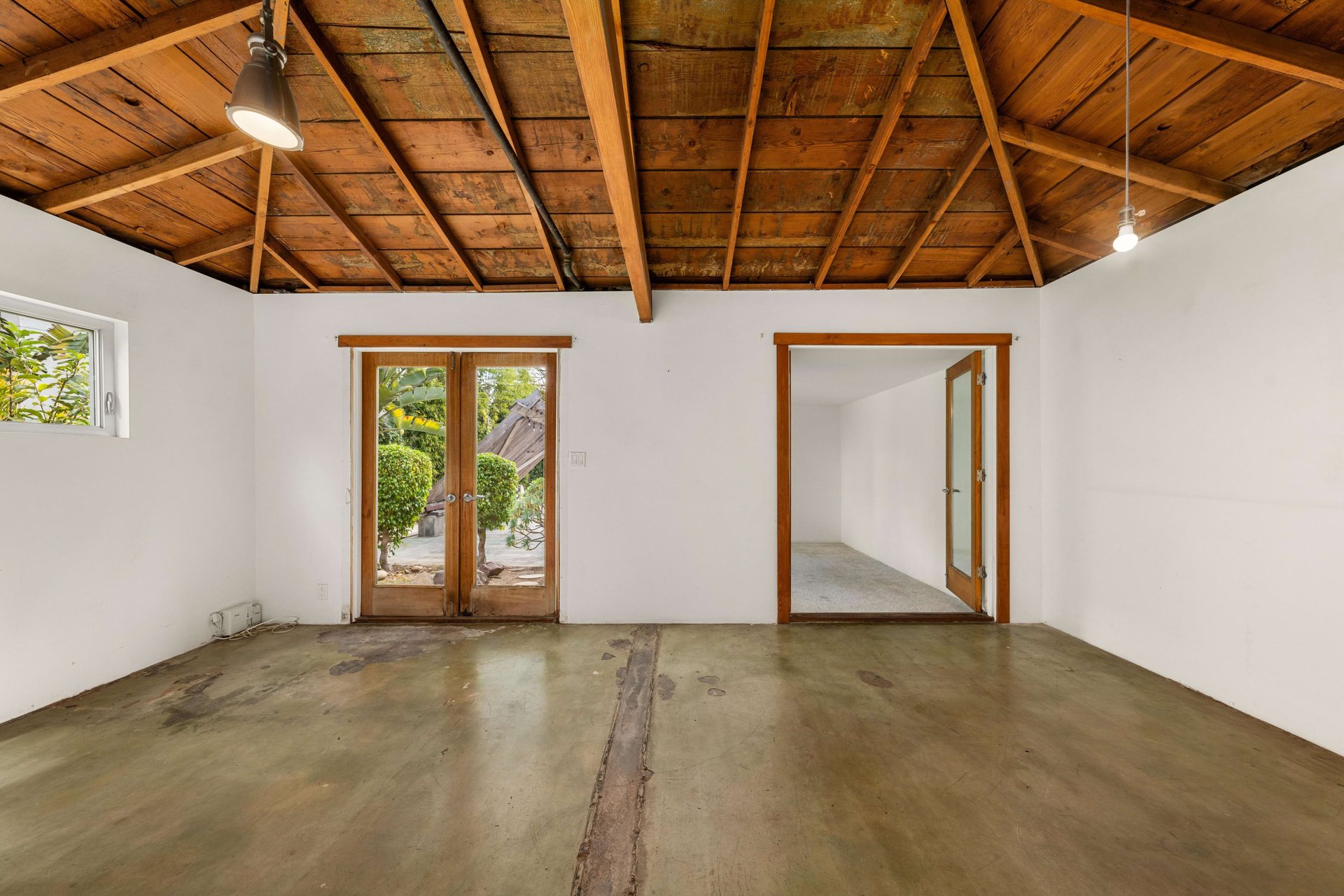 614 Brooks Ave, Venice