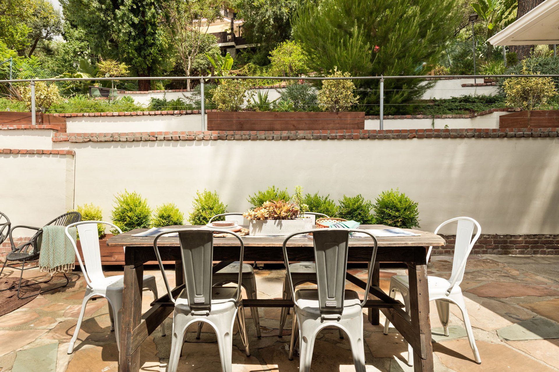 Wonderful and Warm Traditional Home with Views in The Los Feliz Hills