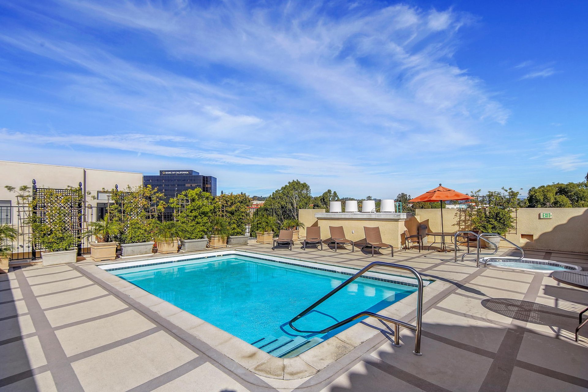 11500 San Vicente Blvd #424