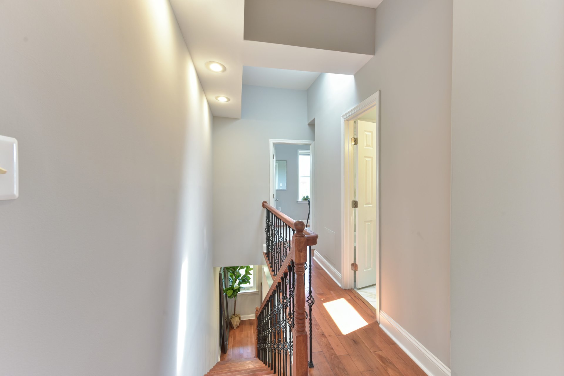 757 Fairmont St NW