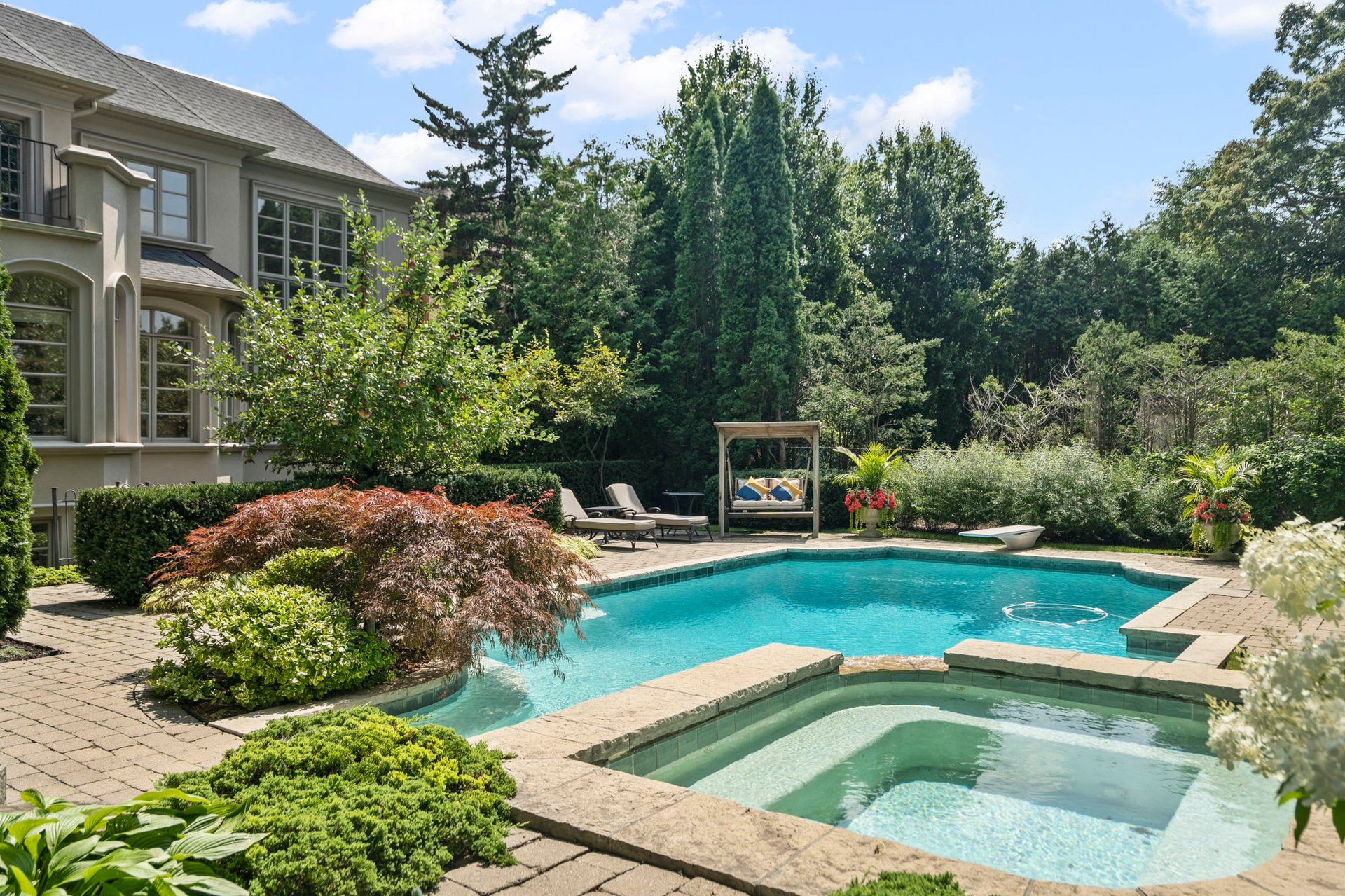 SOLD: Breathtaking Ravine Property!